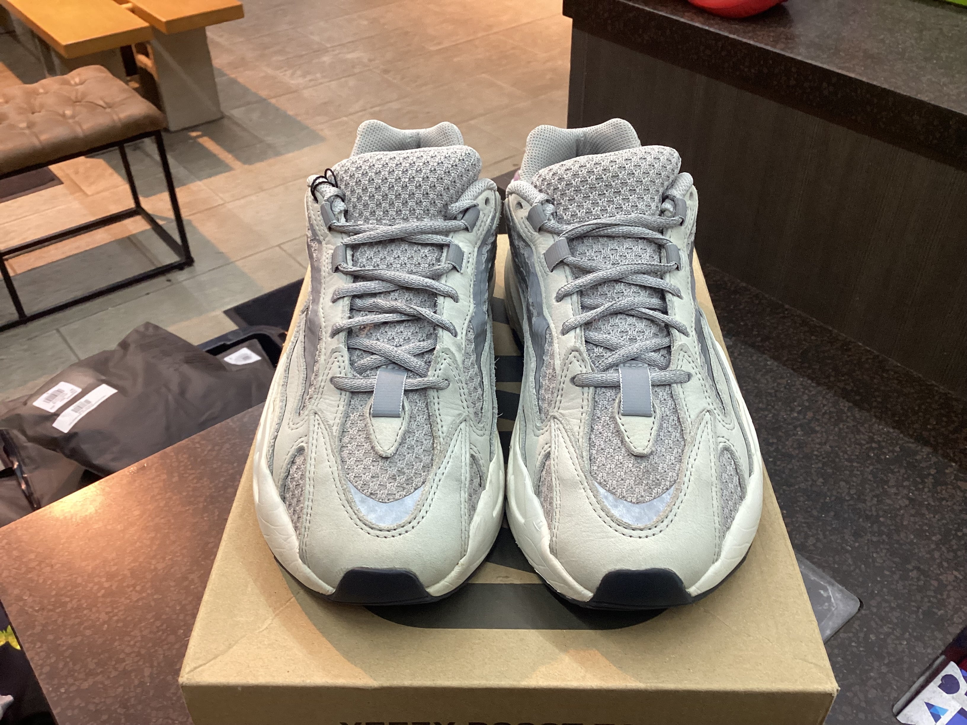 Yeezy 700 “Static” Size 8.5 Pre Owned