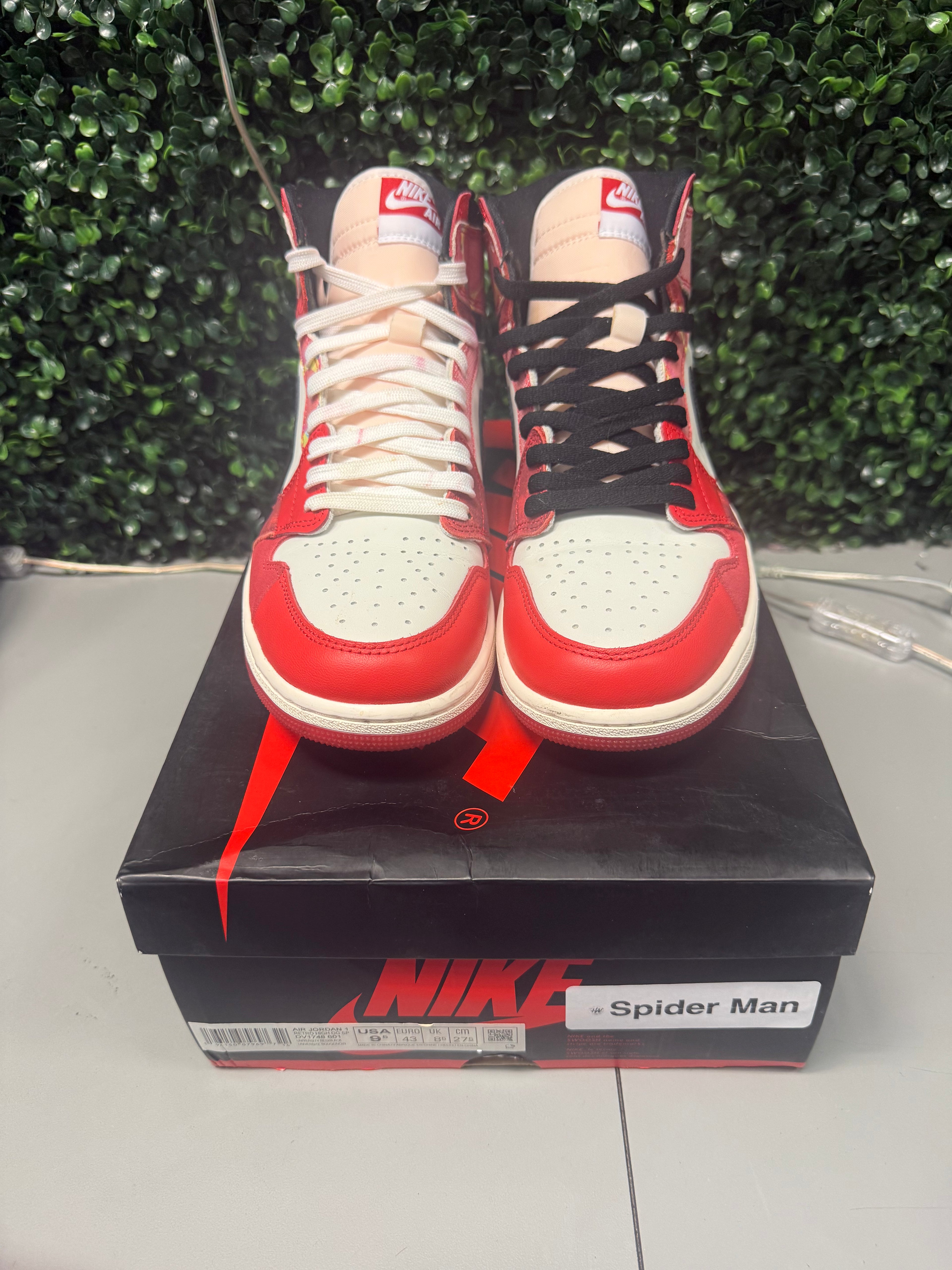 Jordan 1 Retro High OG "Spider-Man Across the Spider-Verse" Size 9.5 Preowned