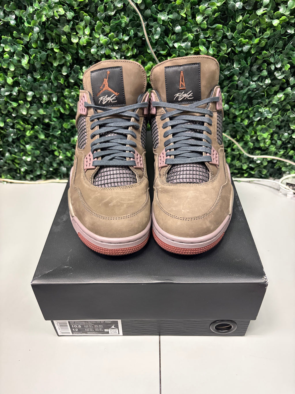 Jordan 4 Retro SP "A Ma Maniére Dark Mocha" Size 10.5 Preowned