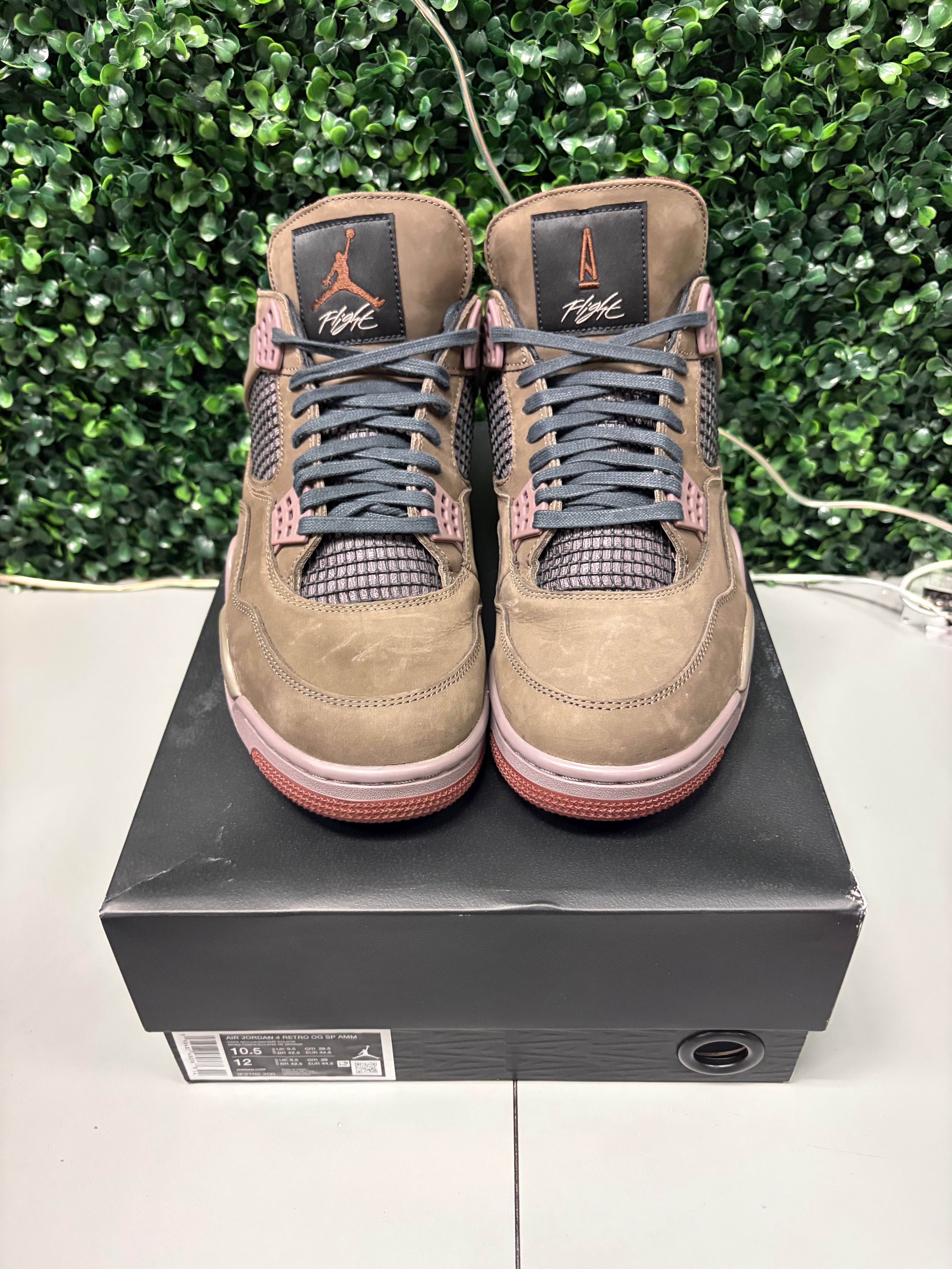 Jordan 4 Retro SP "A Ma Maniére Dark Mocha" Size 10.5 Preowned