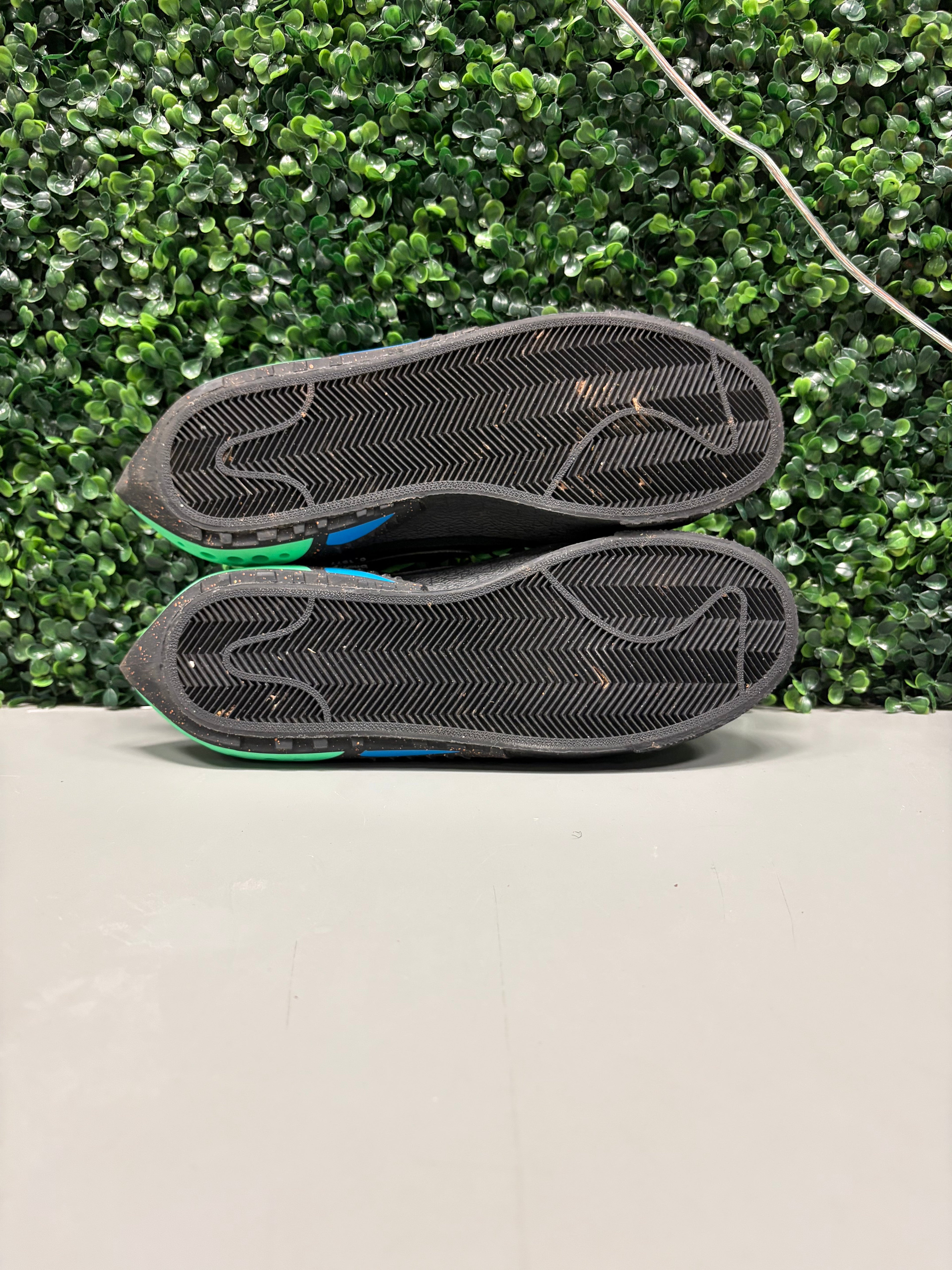 Off White Nike Blazer Low "Electro Green" Size 10.5 Preowned