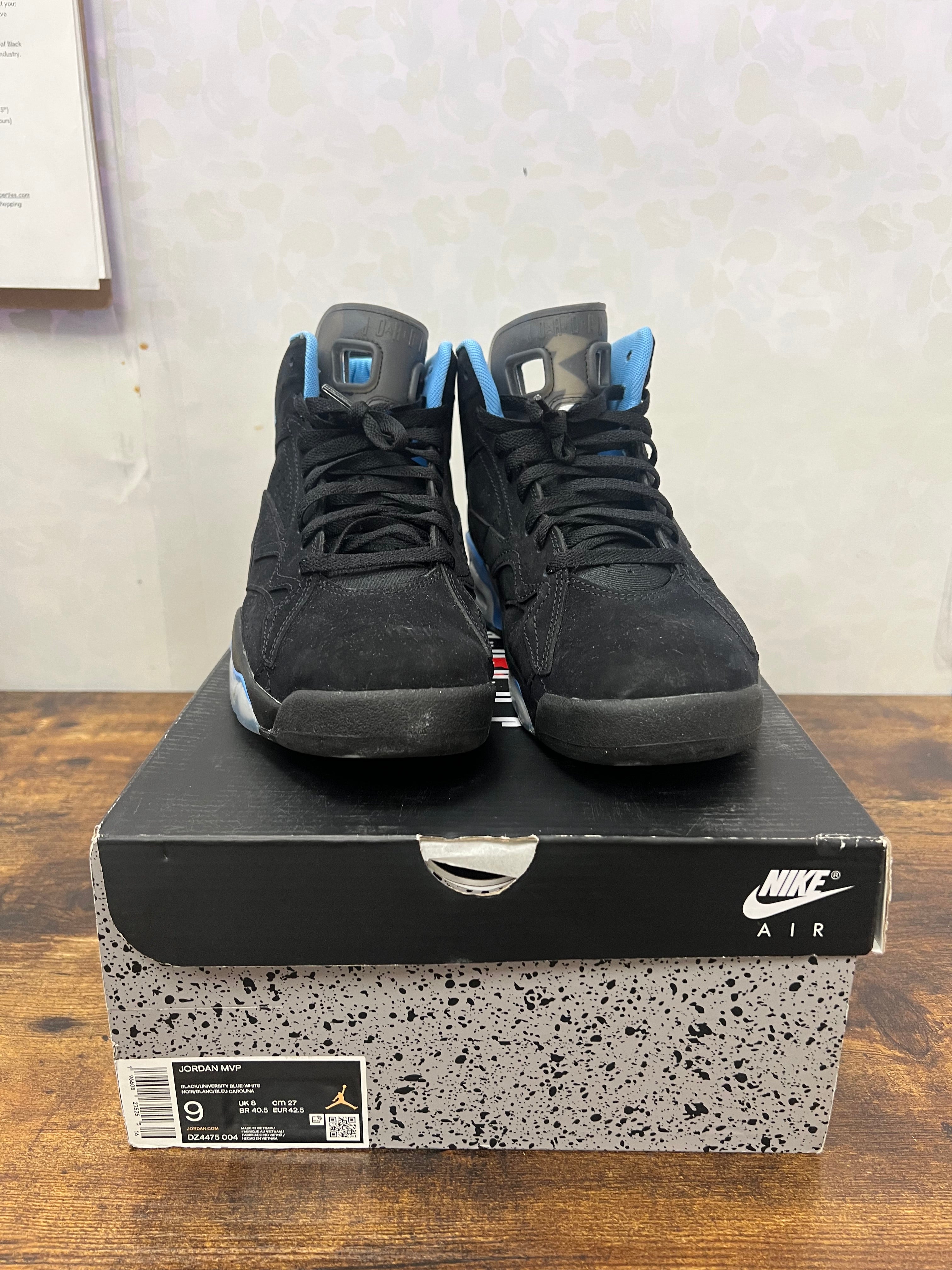 Jordan MVP Preowned size 9M