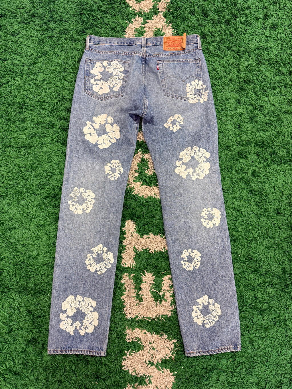Denim Tears x Levi's Cotton Wreath Jean "Light Wash" (Lightly Worn)