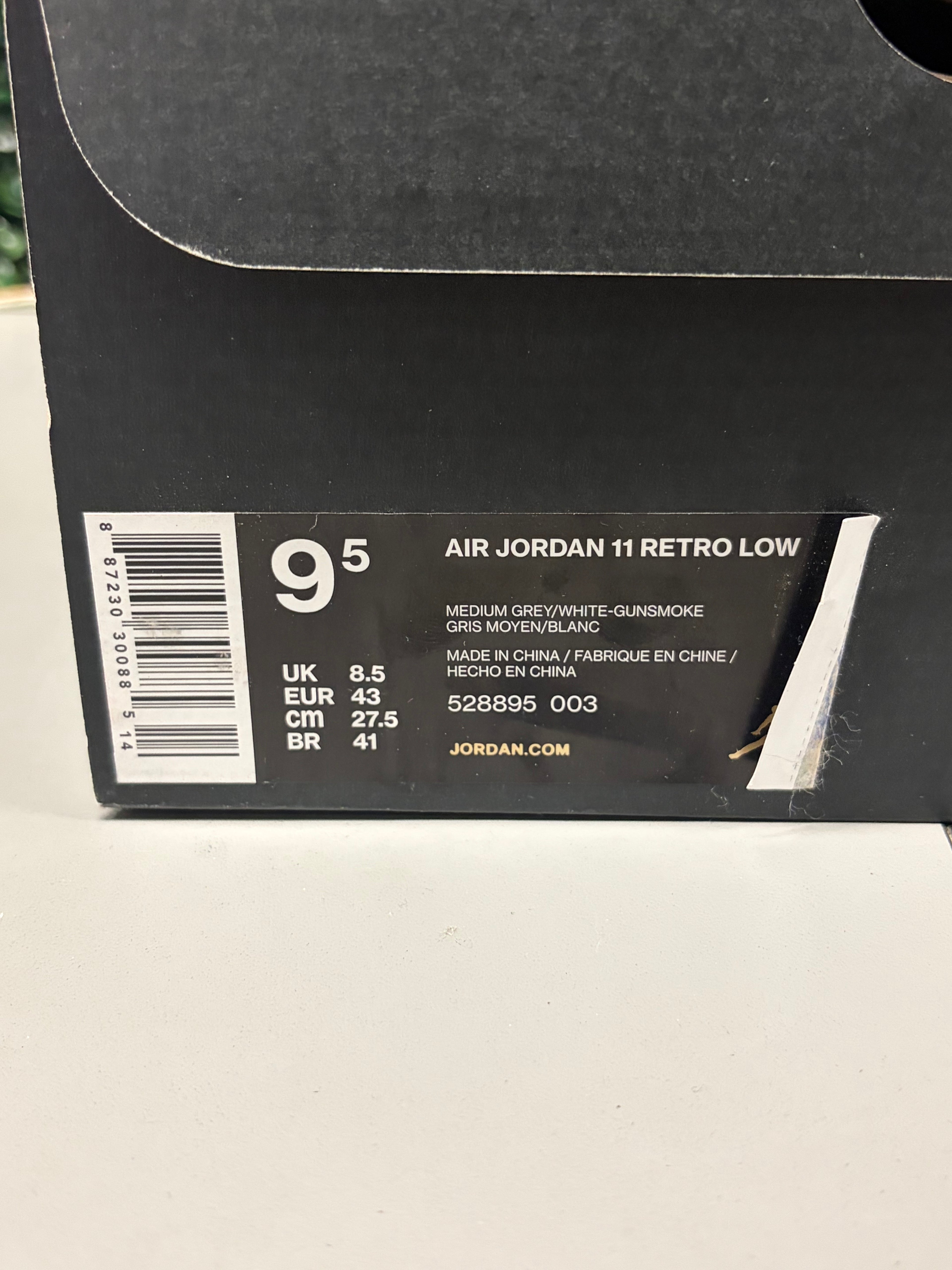 Jordan 11 Retro Low "Cool Grey" Size 9.5 Preowned