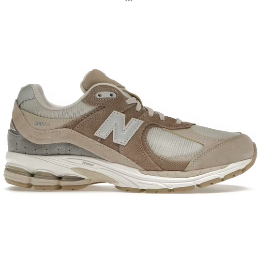 New Balance 2002R “Driftwood Sandstone”