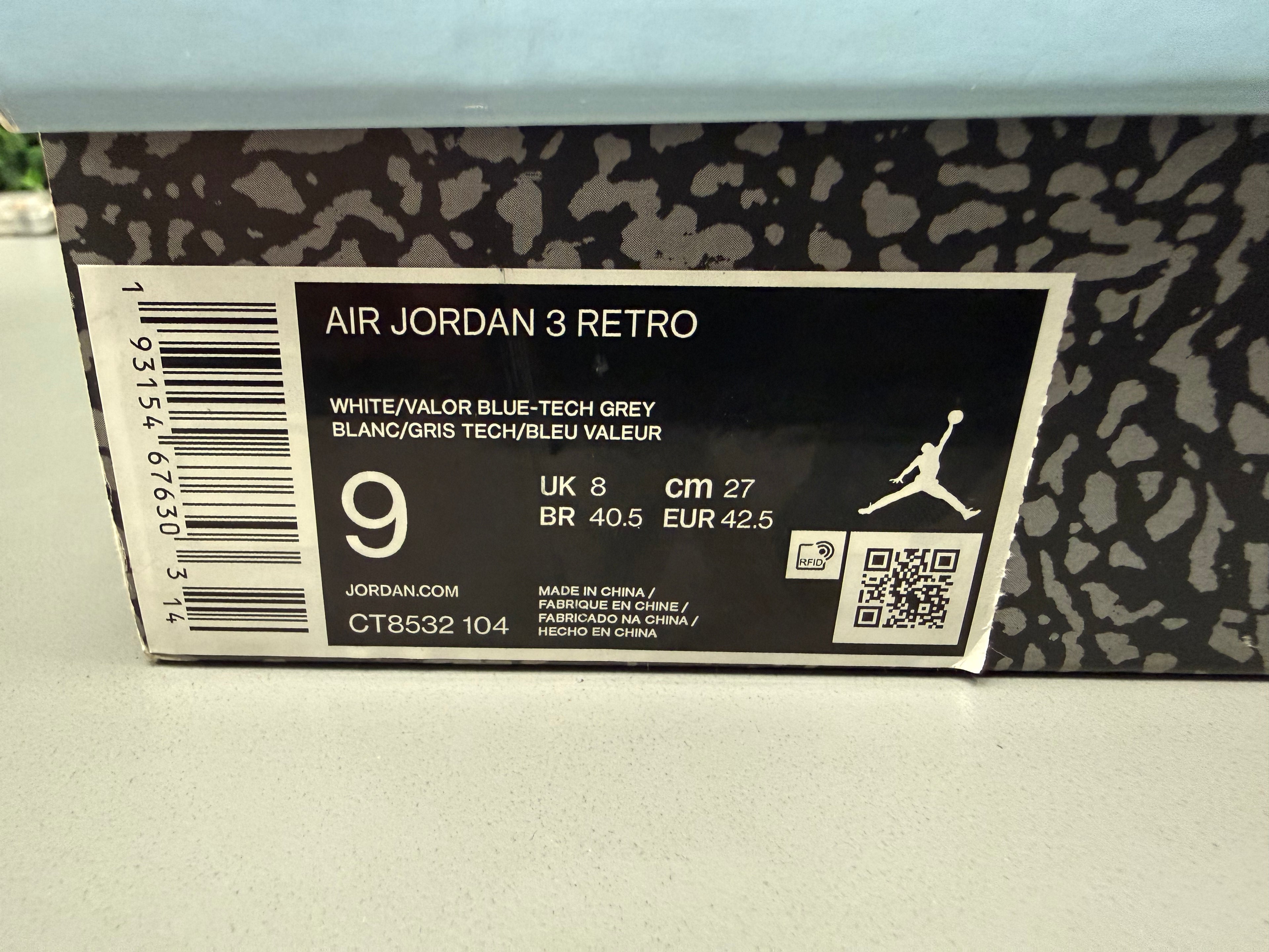 Jordan 3 Retro "UNC" Size 9 Preowned
