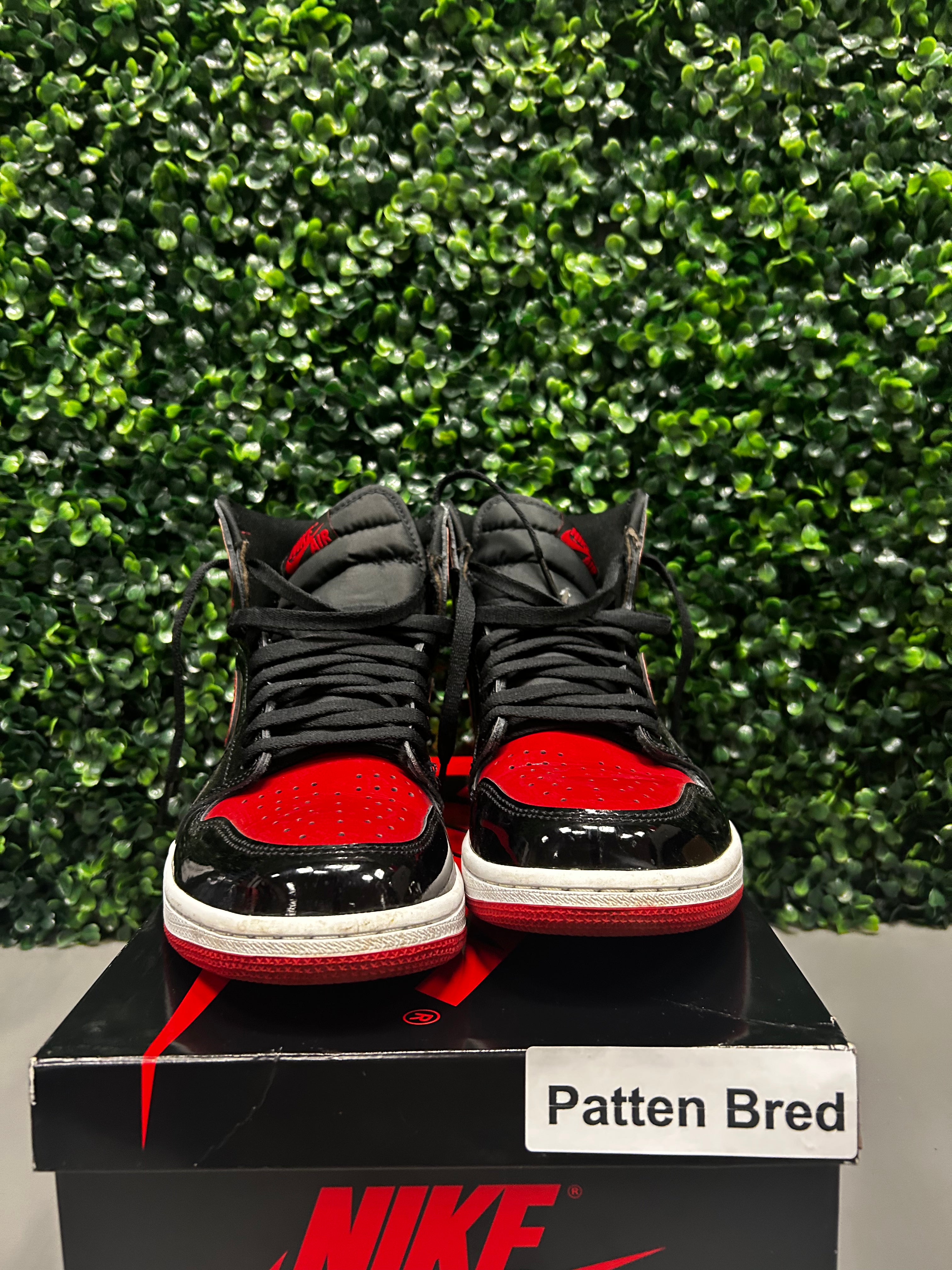 Jordan 1 High "Patent Bred" Size 9.5 Preowned
