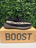 Yeezy 350 V2 "Oreo" Size 9.5 Preowned