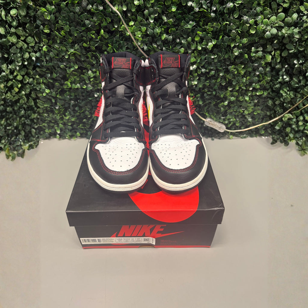 Jordan 1 Retro High "Defiant" Size 11 Preowned