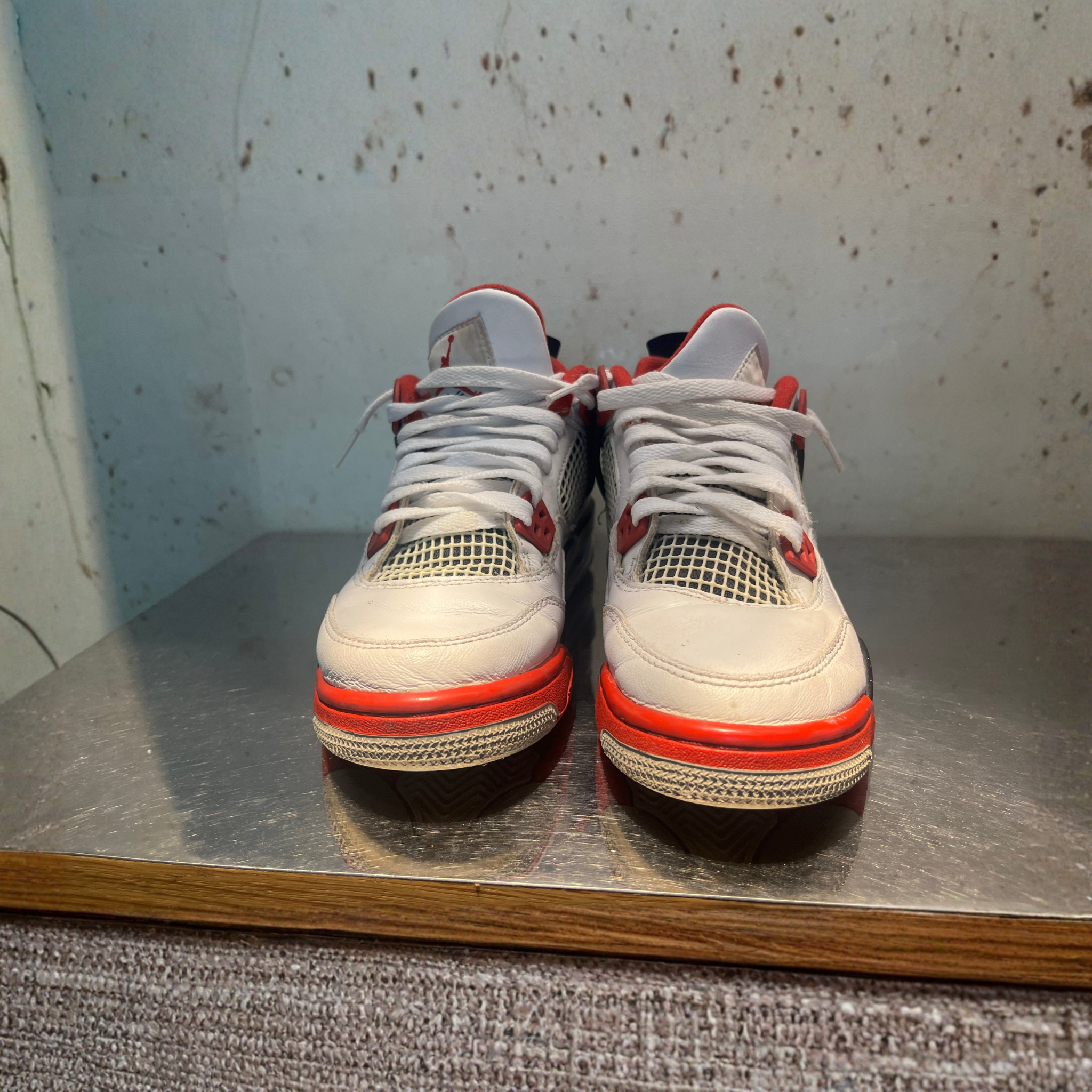 Jordan 4 "Fire Red" Size 5.5y Preowned