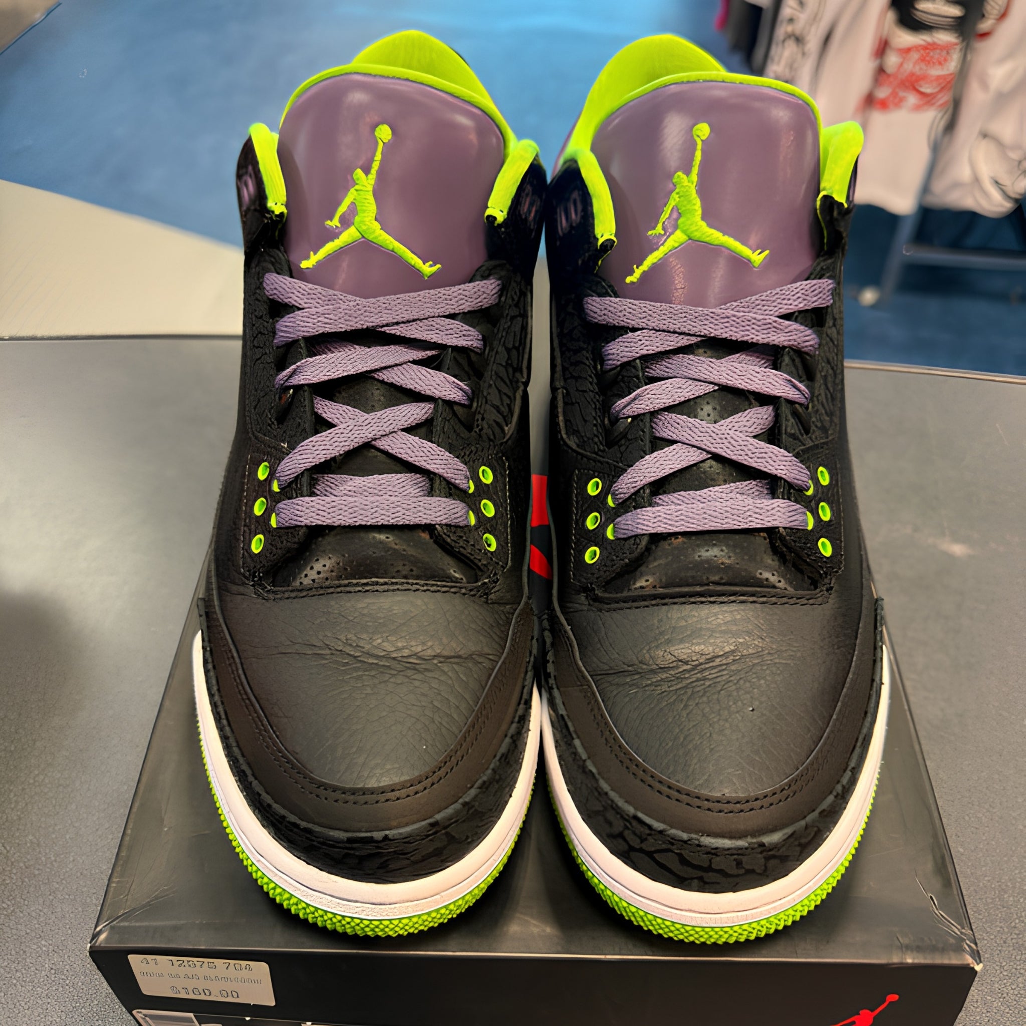 Jordan 3 Retro "Joker" Size 10 Preowned