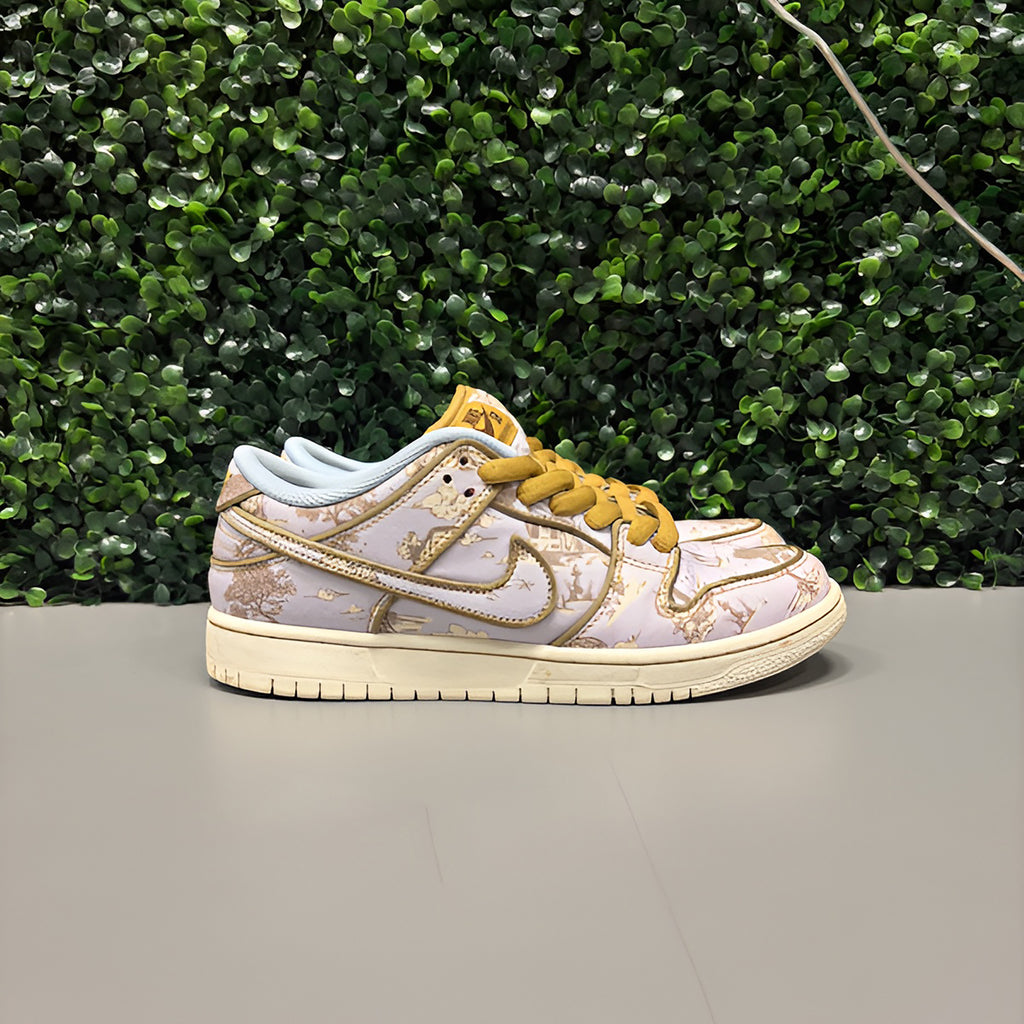 Nike SB Dunk Low Premium "City of Style" Size 6.5 Preowned (No Box)
