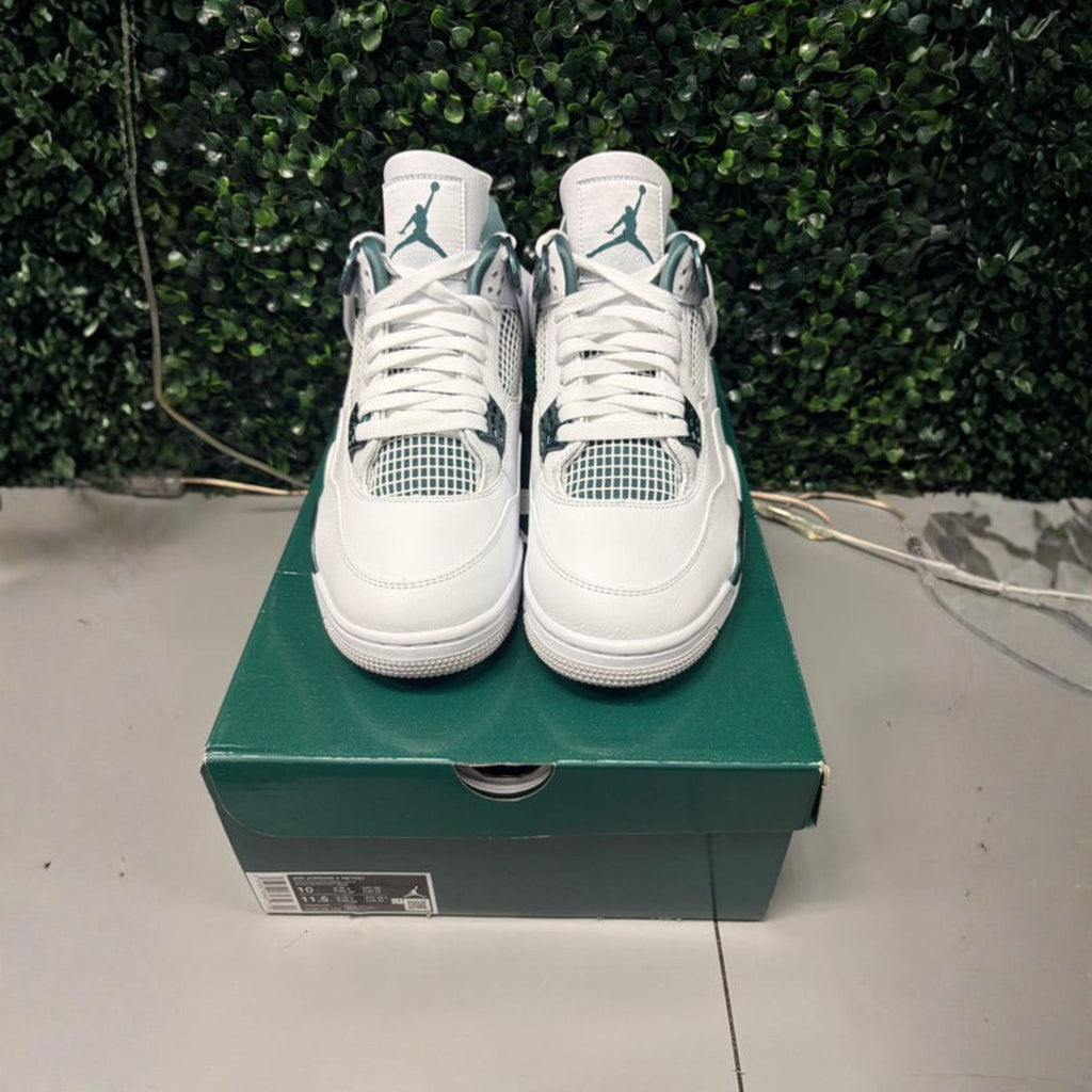 Jordan 4 Retro "Oxidized Green" Size 10 Preowned