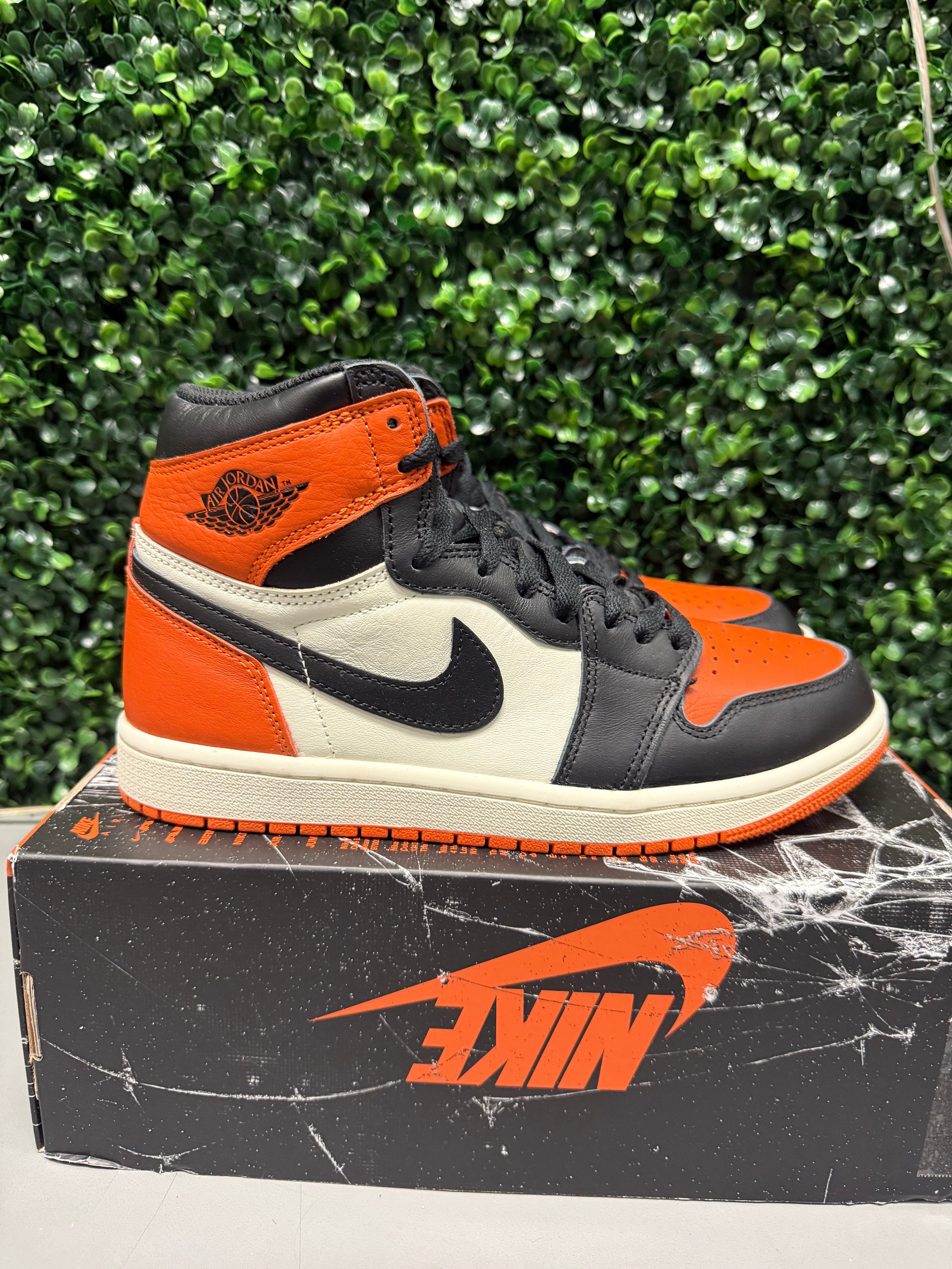 Jordan 1 High "Shattered Backboard" (2025) Size 8 Preowned