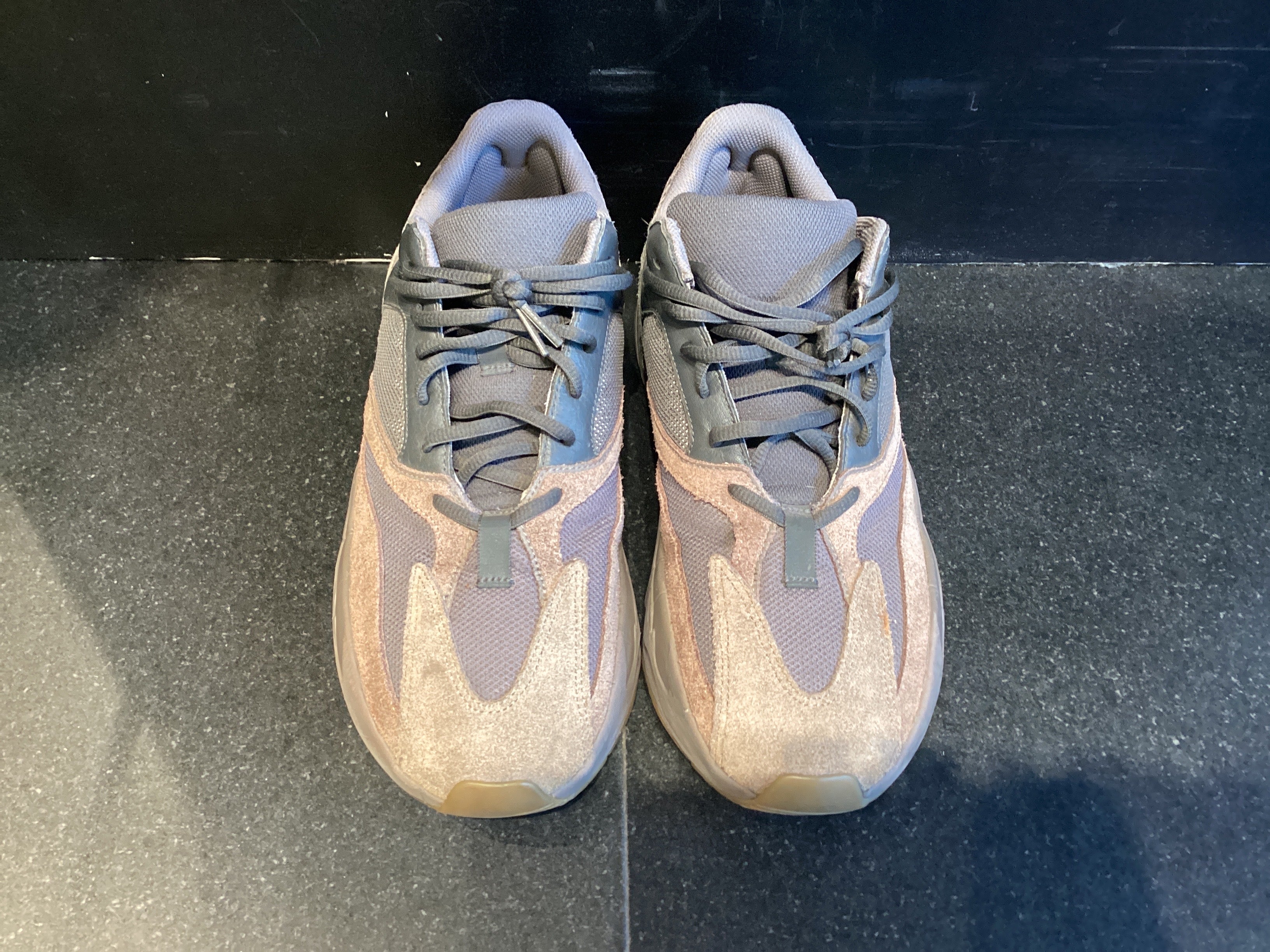 Yeezy 700 “Mauve” Preowned Size 12 No Box