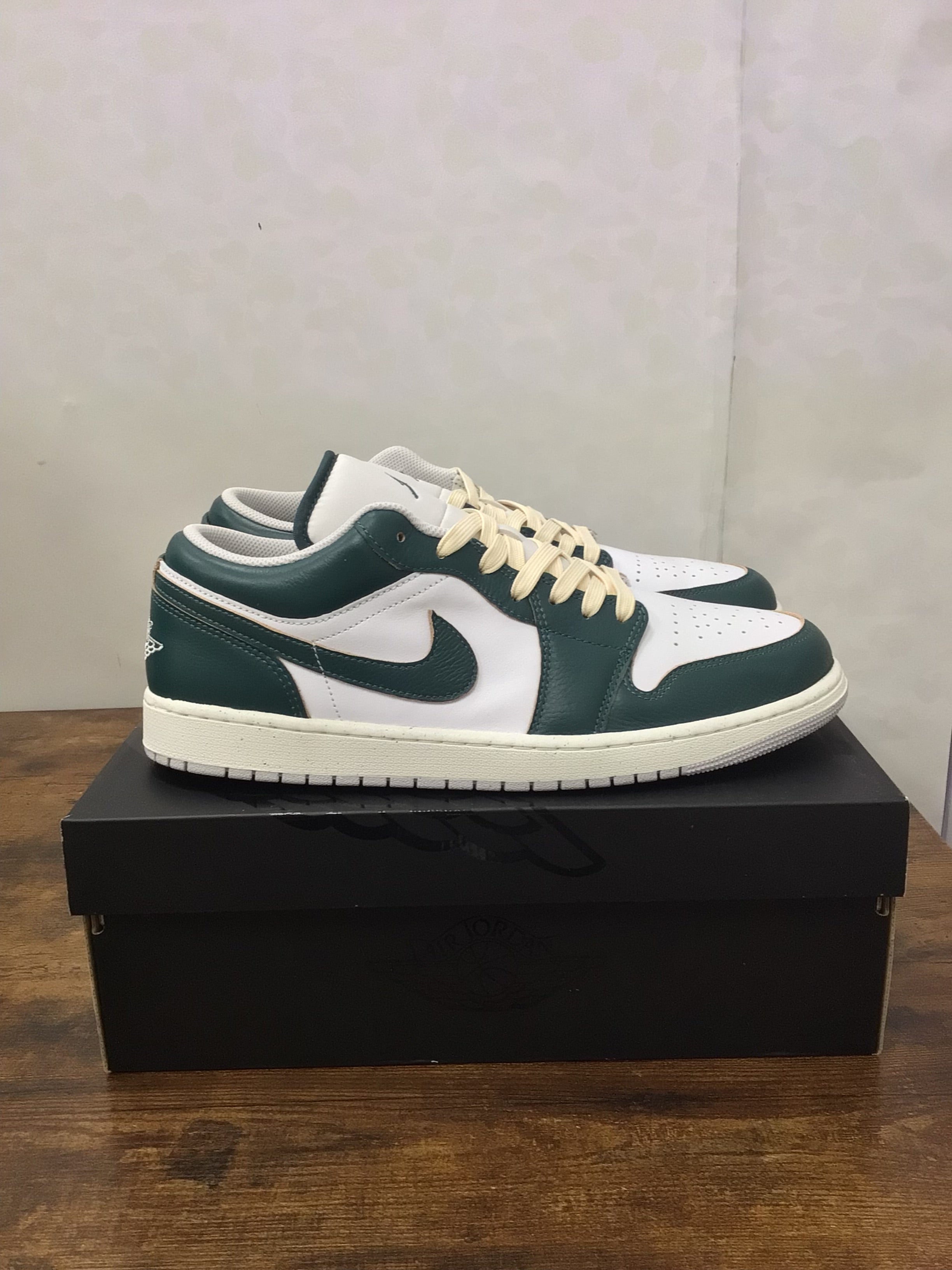 Jordan 1Low SE “Oxidized Green” Size 13 Preowned