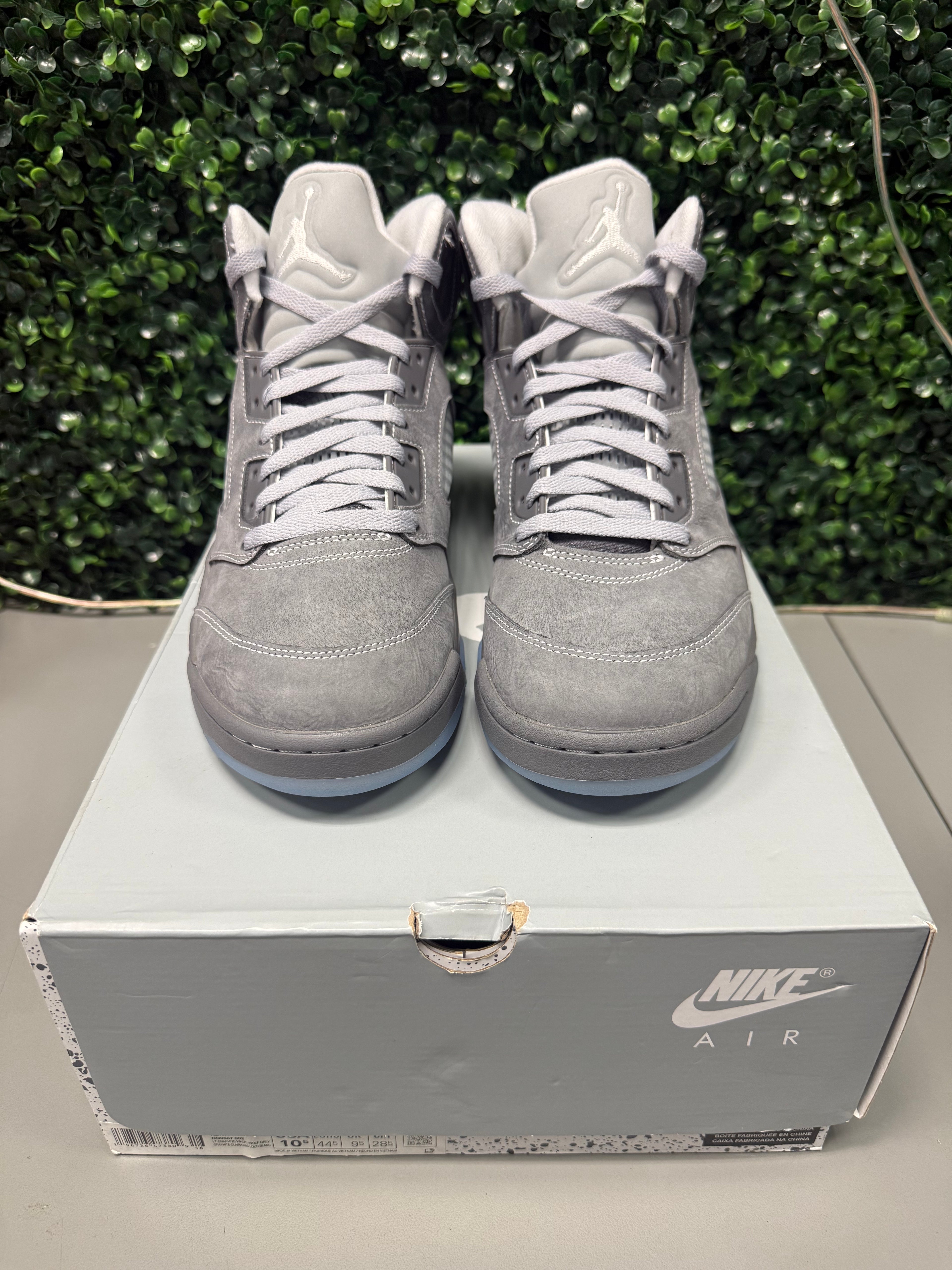 Jordan 5 Retro "Wolf Grey" Size 10.5 Preowned