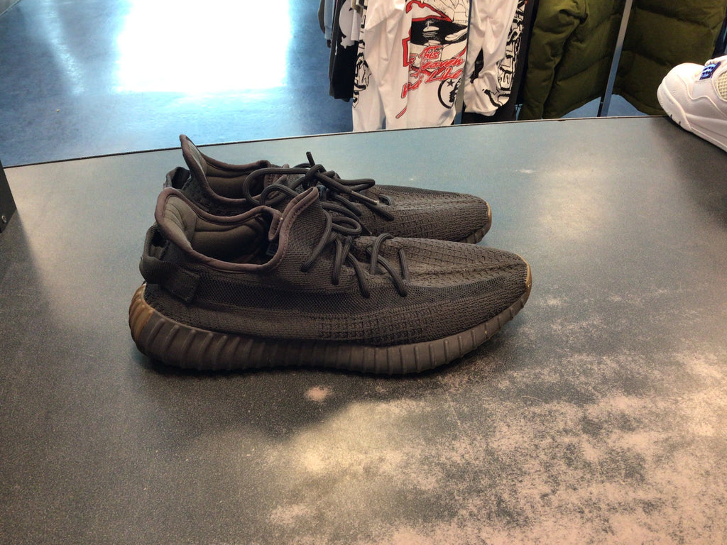 Adidas Yeezy Boost 350 V2 “Cinder” Preowned no box Size 11.5M