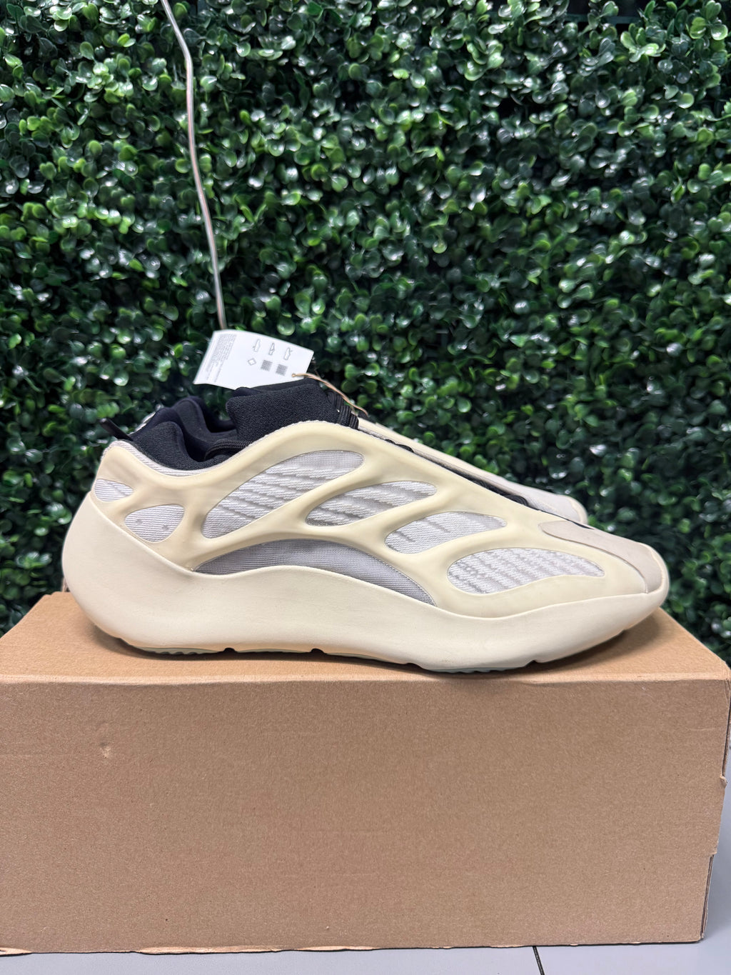 Yeezy 700 V3 "Azael" Size 11 Tried On