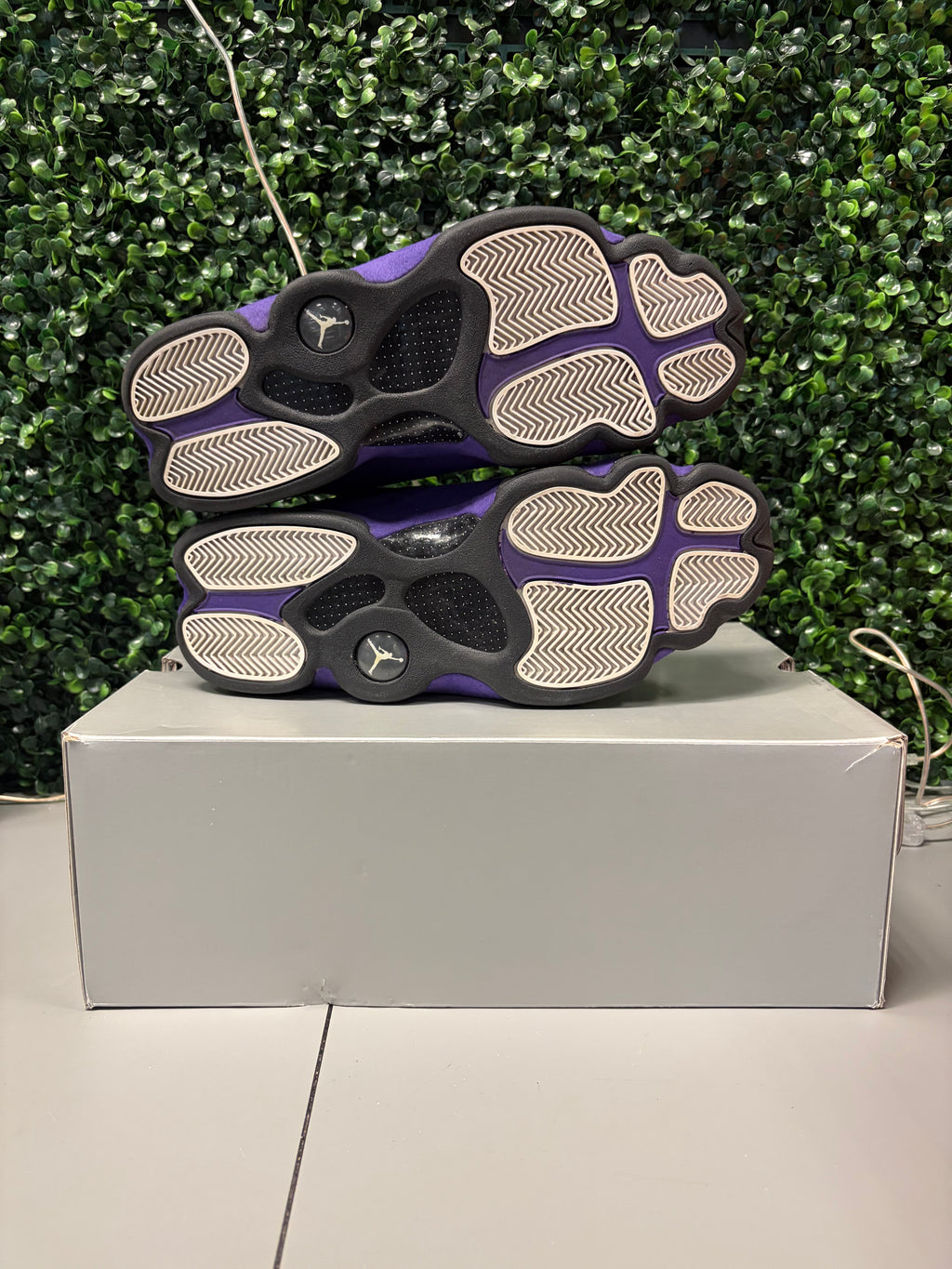 Jordan 13 Retro "Court Purple" Size 12 Preowned