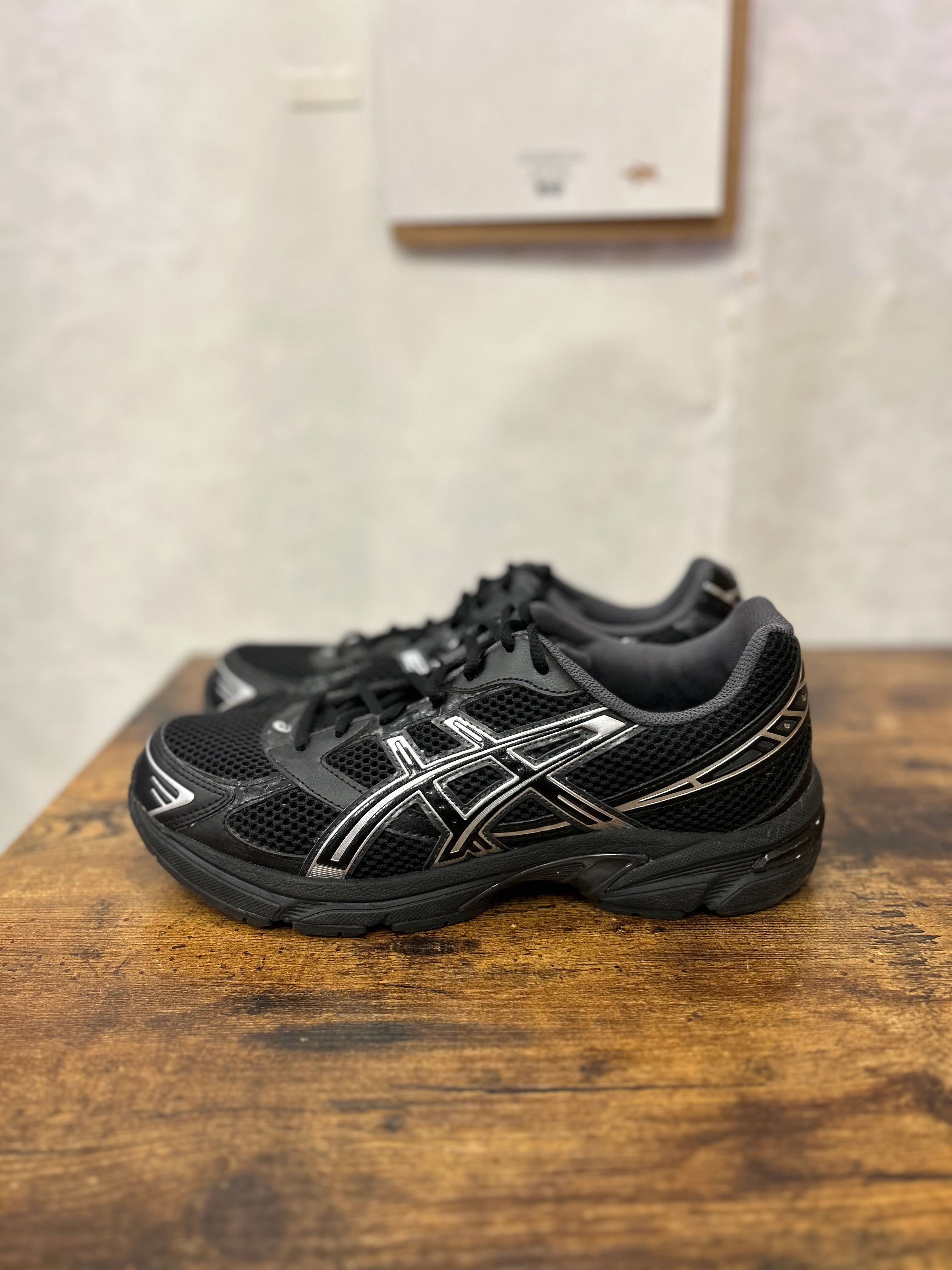 ASICS Gel-1130 “Black Pure Silver” Size 9.5M Preowned