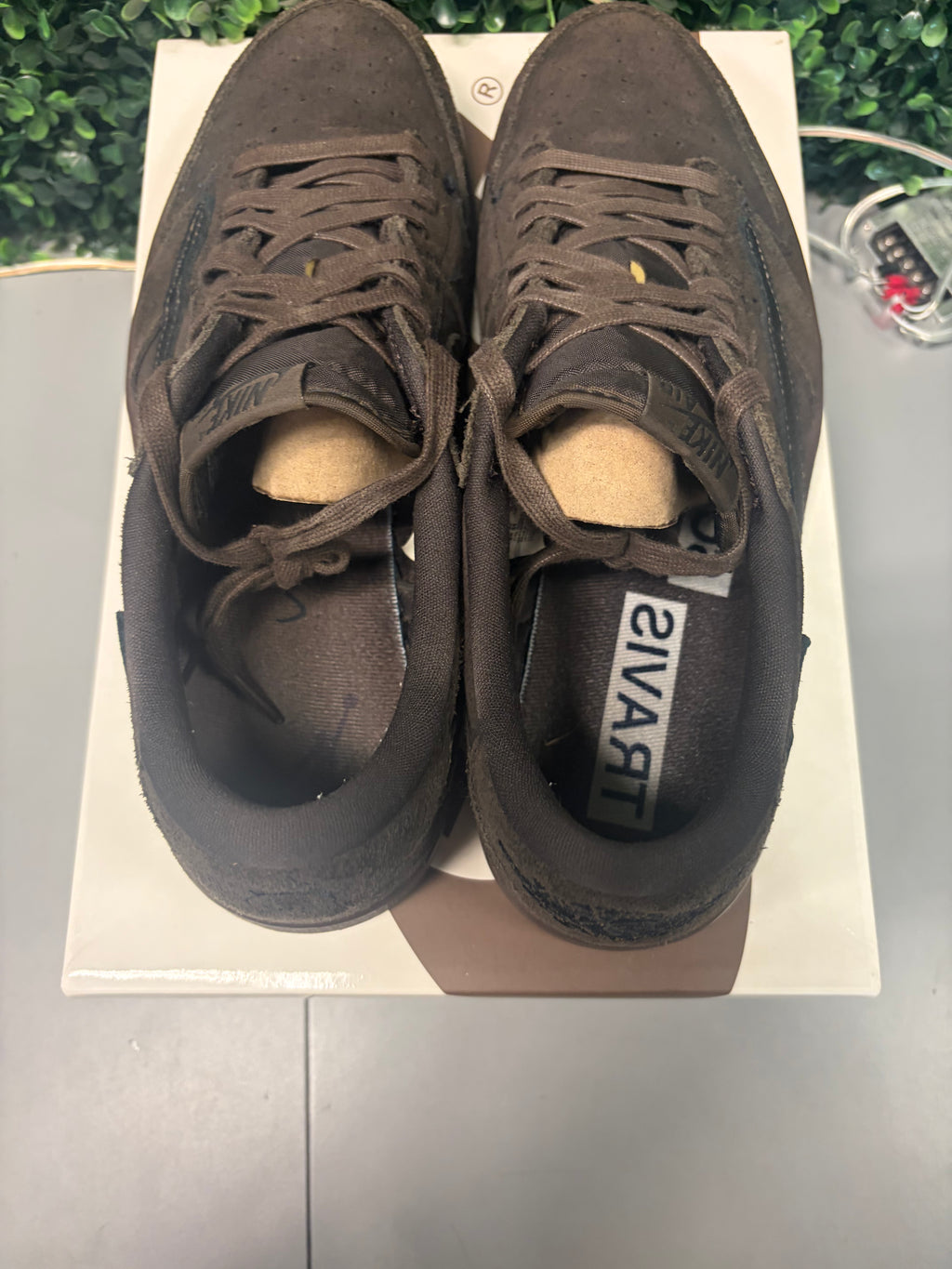 Jordan 1 Retro Low OG SP Travis Scott "Velvet Brown" Size 12 Preowned