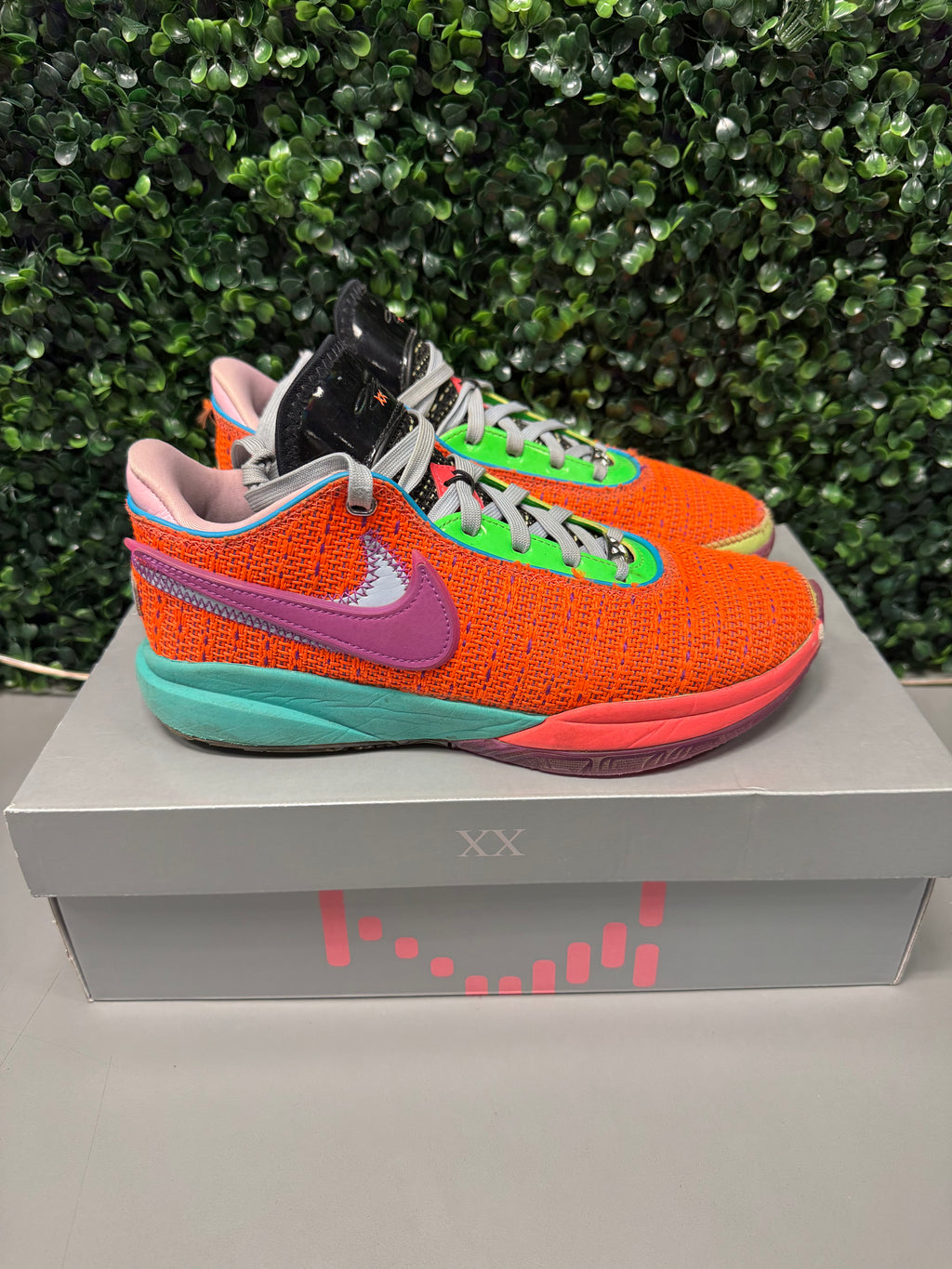 Nike LeBron 20 "Chosen 1" Size 7y Preowned