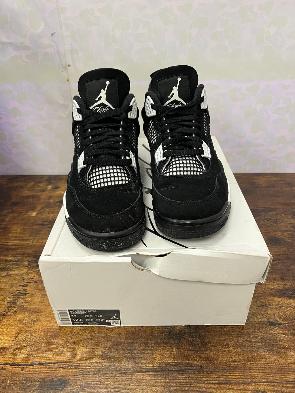 Jordan 4 “White Thunder” Size 11M Preowned