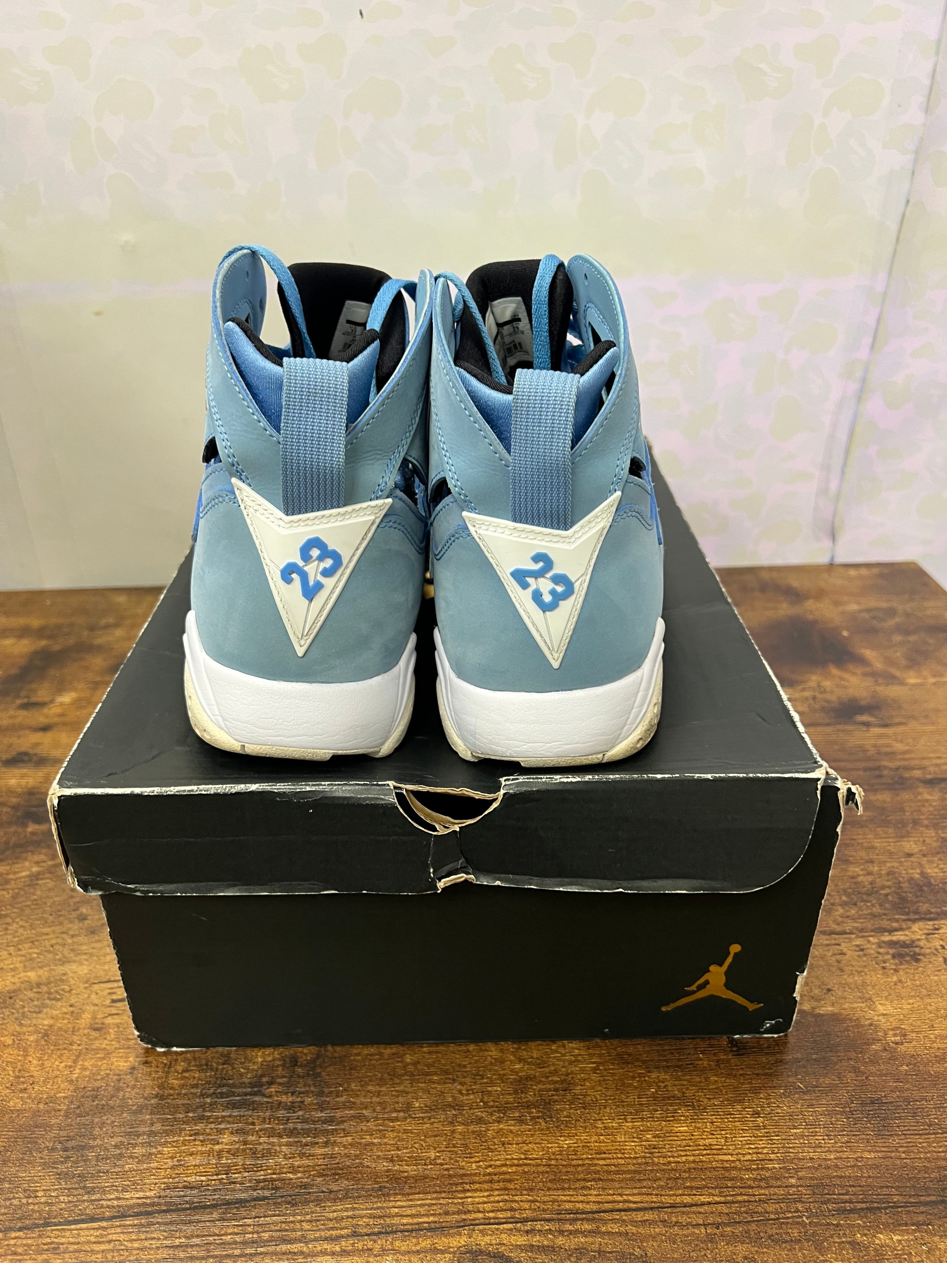 Jordan 7 “Pantone” Size 11M Preowned