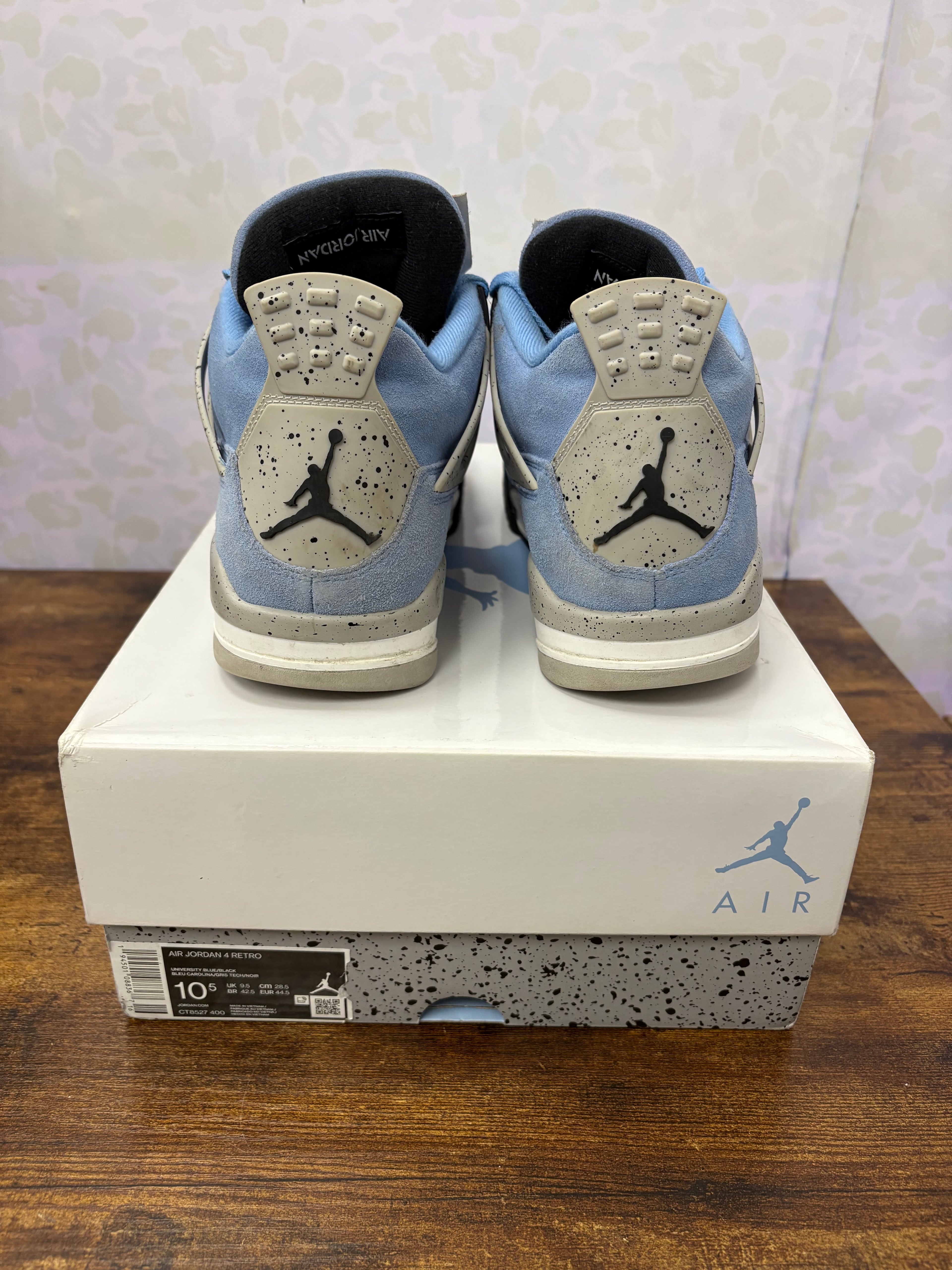 Jordan 4 “University Blue” Size 10.5 Preowned