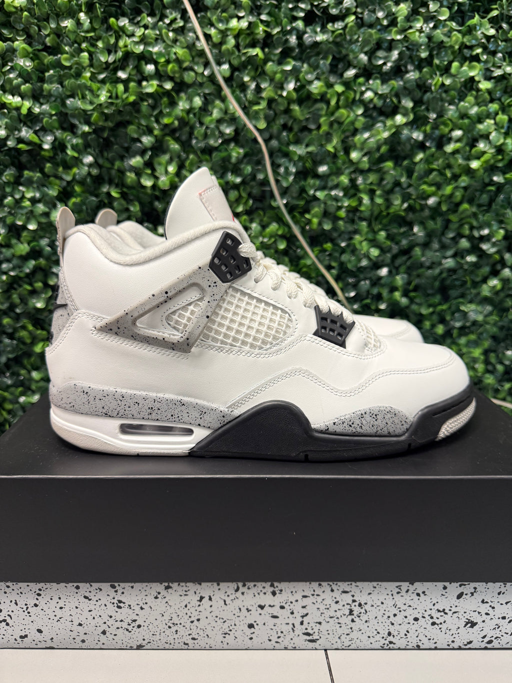 Jordan 4 "White Cement 2024" Size 9.5 Preowned
