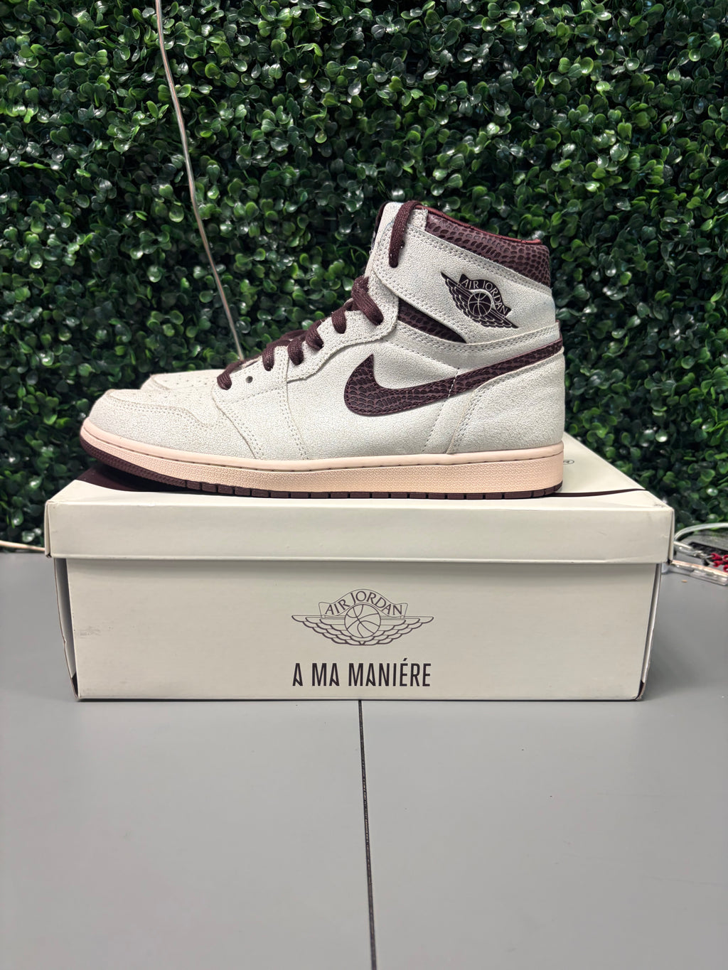 Jordan 1 Retro High OG "A Ma Maniére" Size 11.5 Preowned