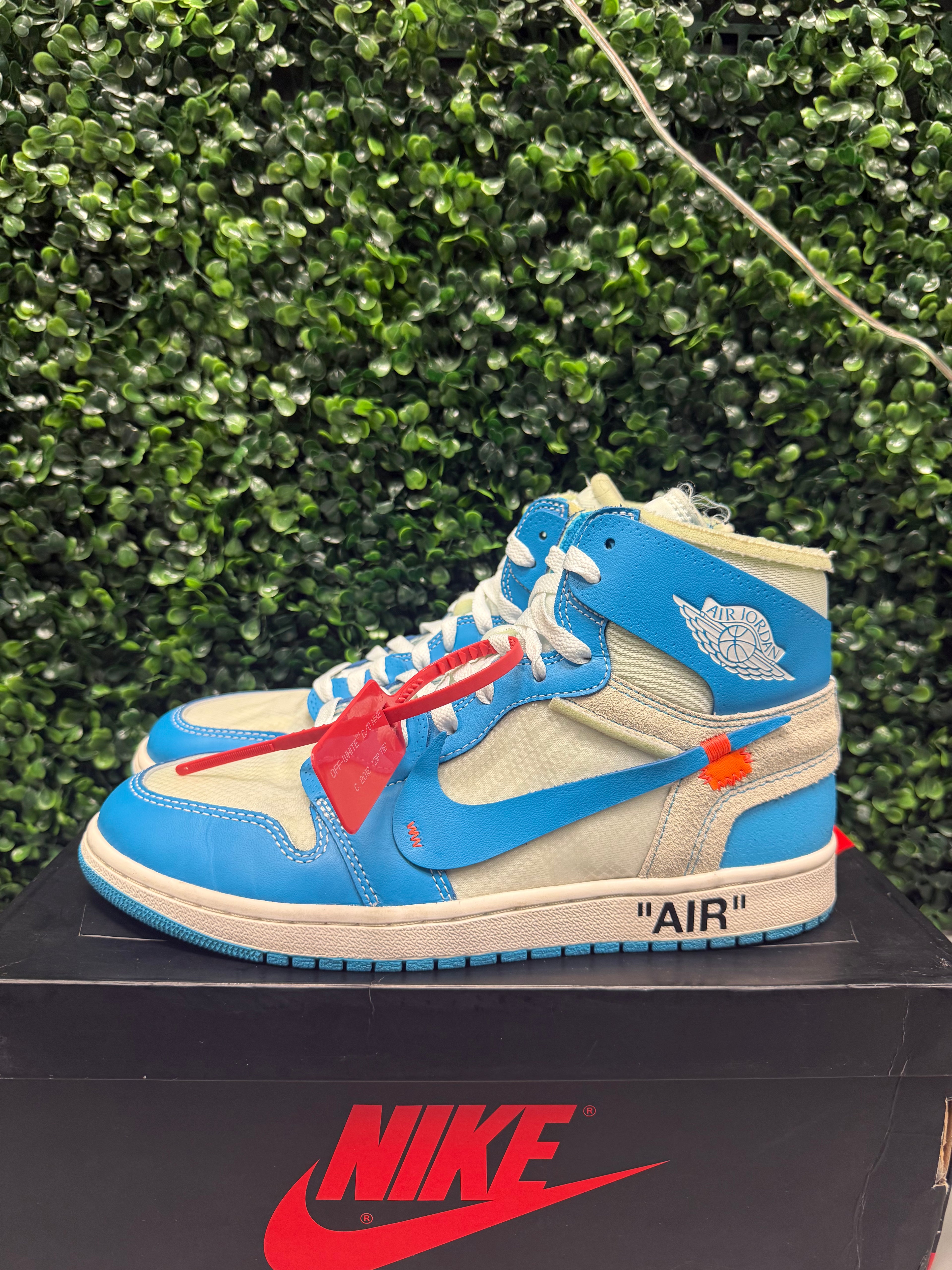 Jordan 1 High X Off-white "UNC" (Sample Pair) Size 10 Preowned