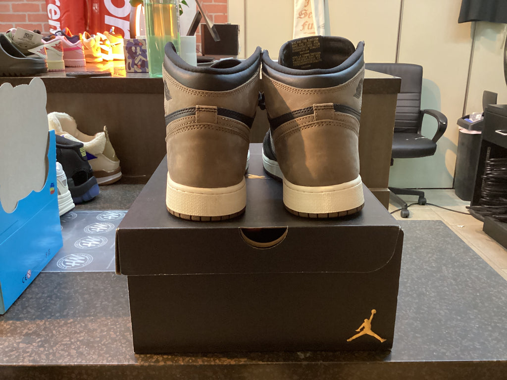 Jordan 1 High “Palomino” Preowned Size 7.5