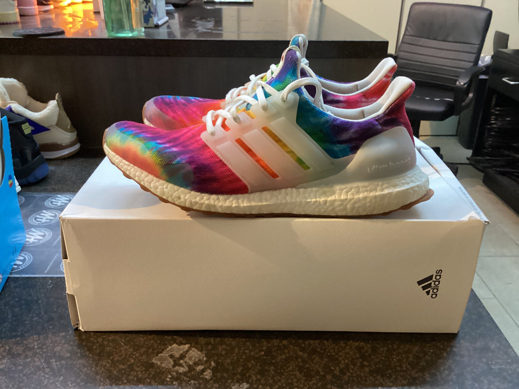 Adidas Ultra Boost “Nice Kicks Woodstock Anniversary” Preowned Size 10.5
