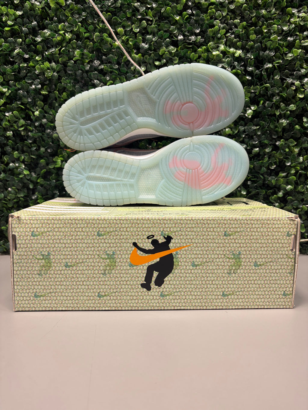 Nike Dunk Low Union Passport Pack "Argon" Size 7Y Preowned