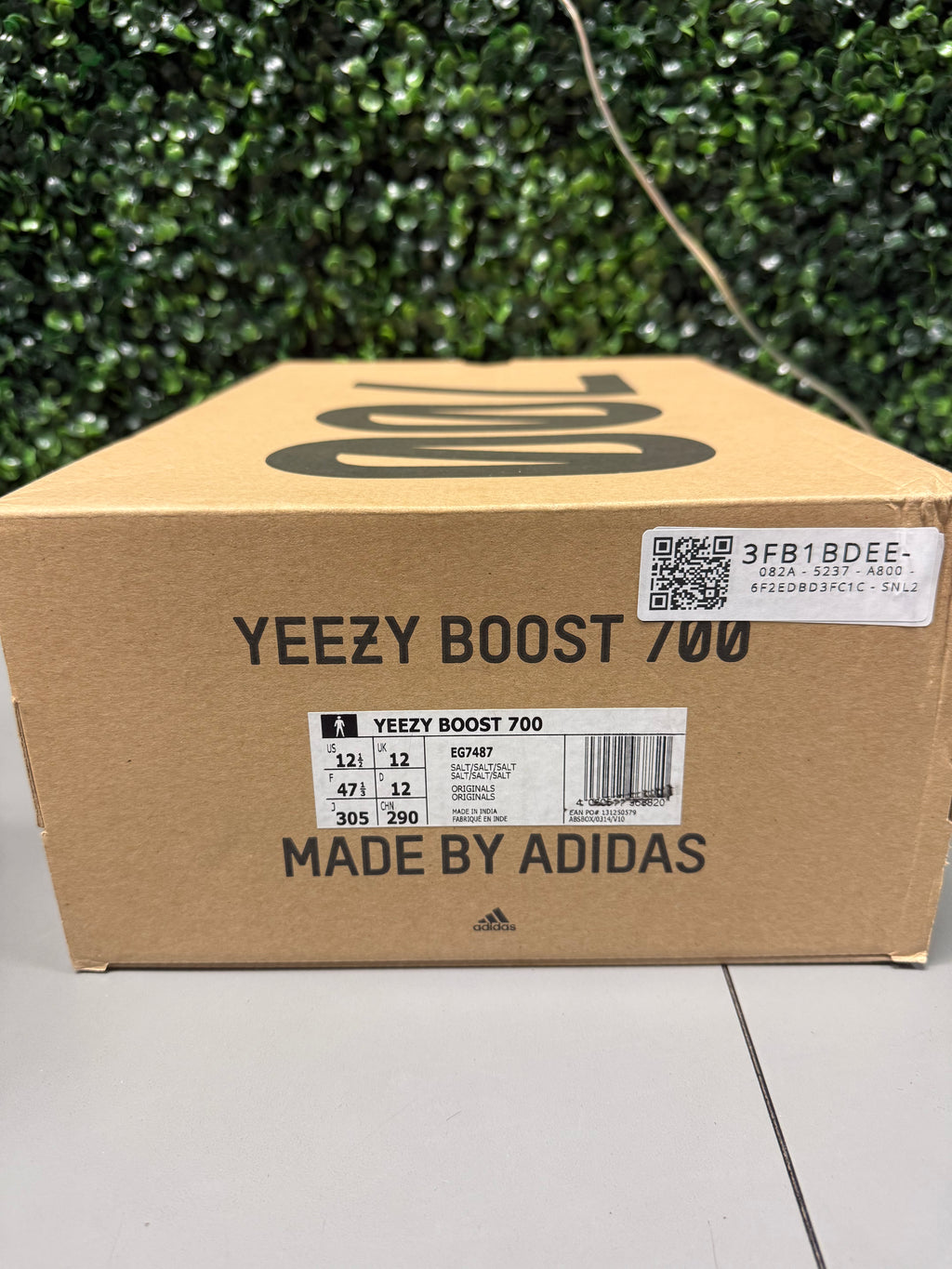 Adidas Yeezy Boost 700 "Salt" Size 12.5 Preowned
