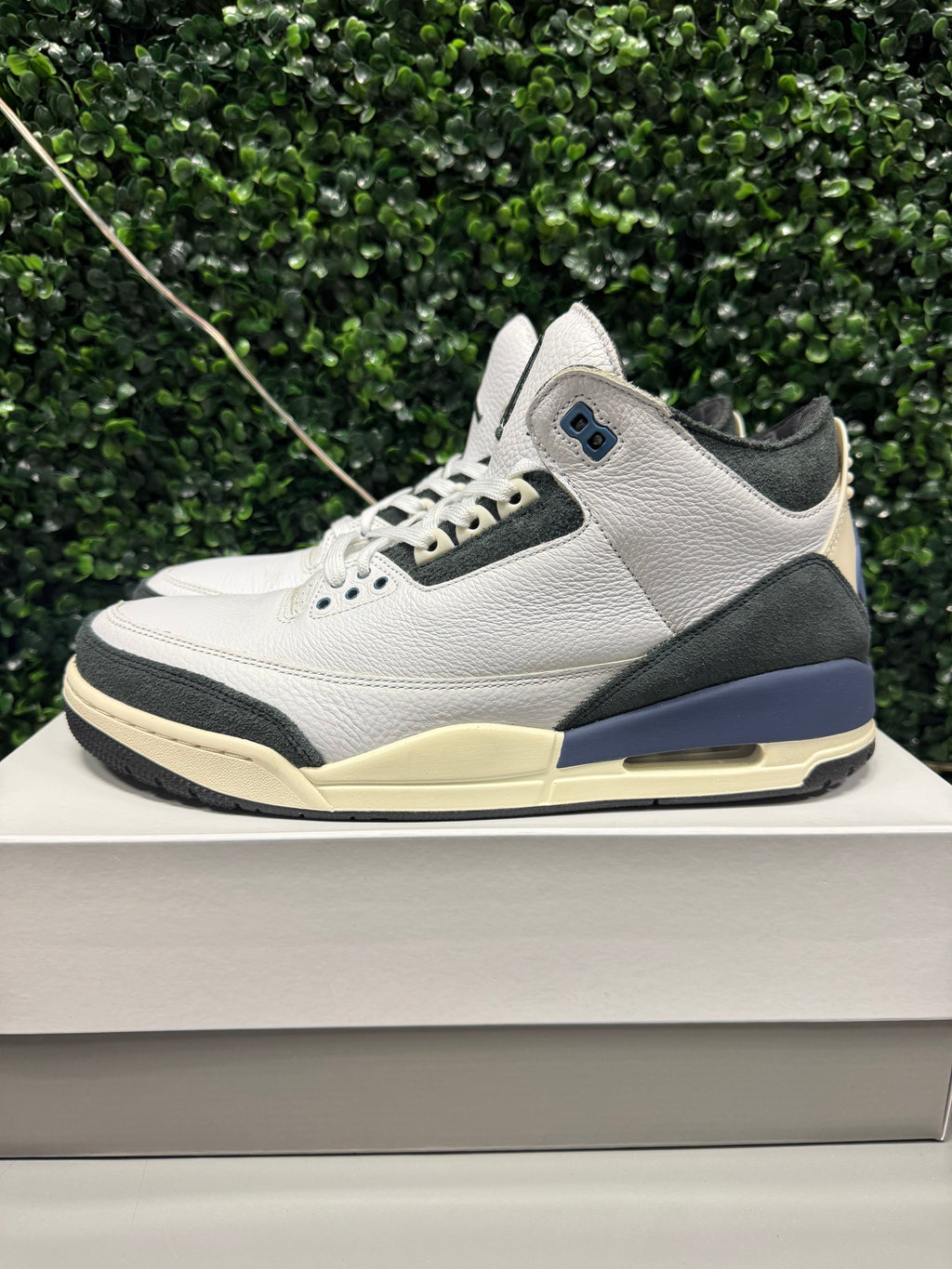 Jordan 3 X A Ma Maniere “Diffused Blue” Size 12 Preowned