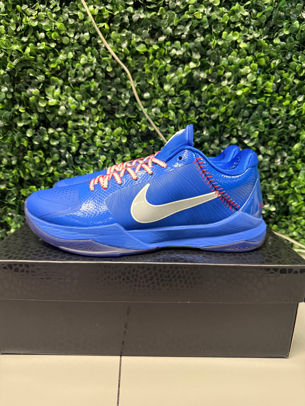 Nike Kobe 5 Protro "Dodgers" Size 9.5 Preowned