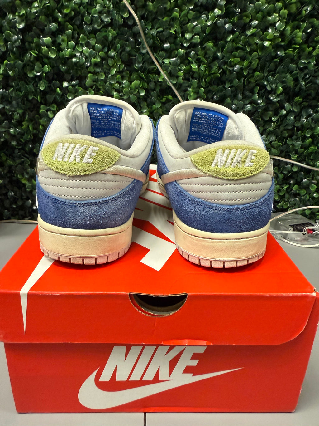 Nike SB Dunk Low Pro "Fly Streetwear Gardenia" Size 9.5 Preowned