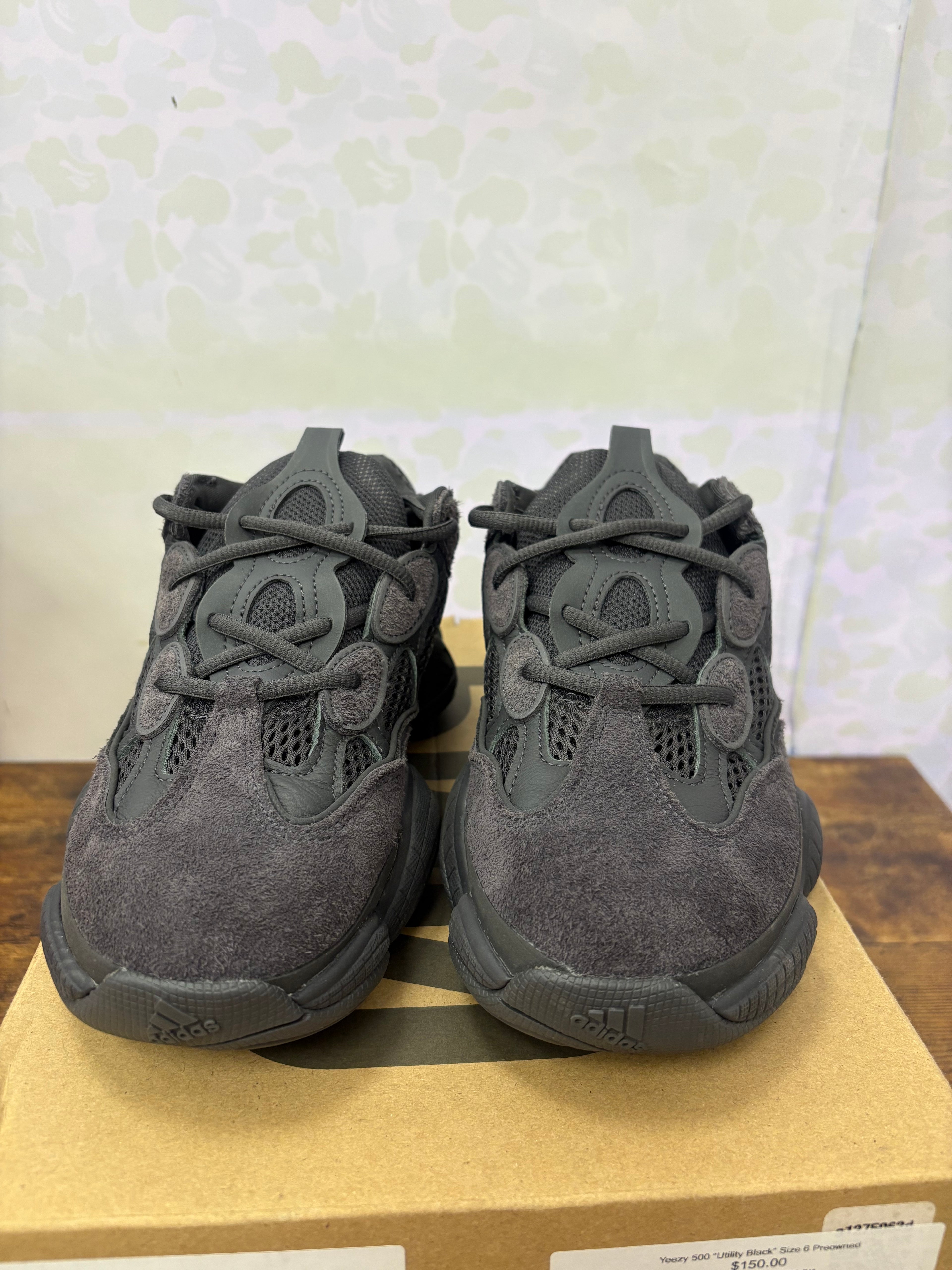 Yeezy 500 “Utility Black” Size 6 Preowned