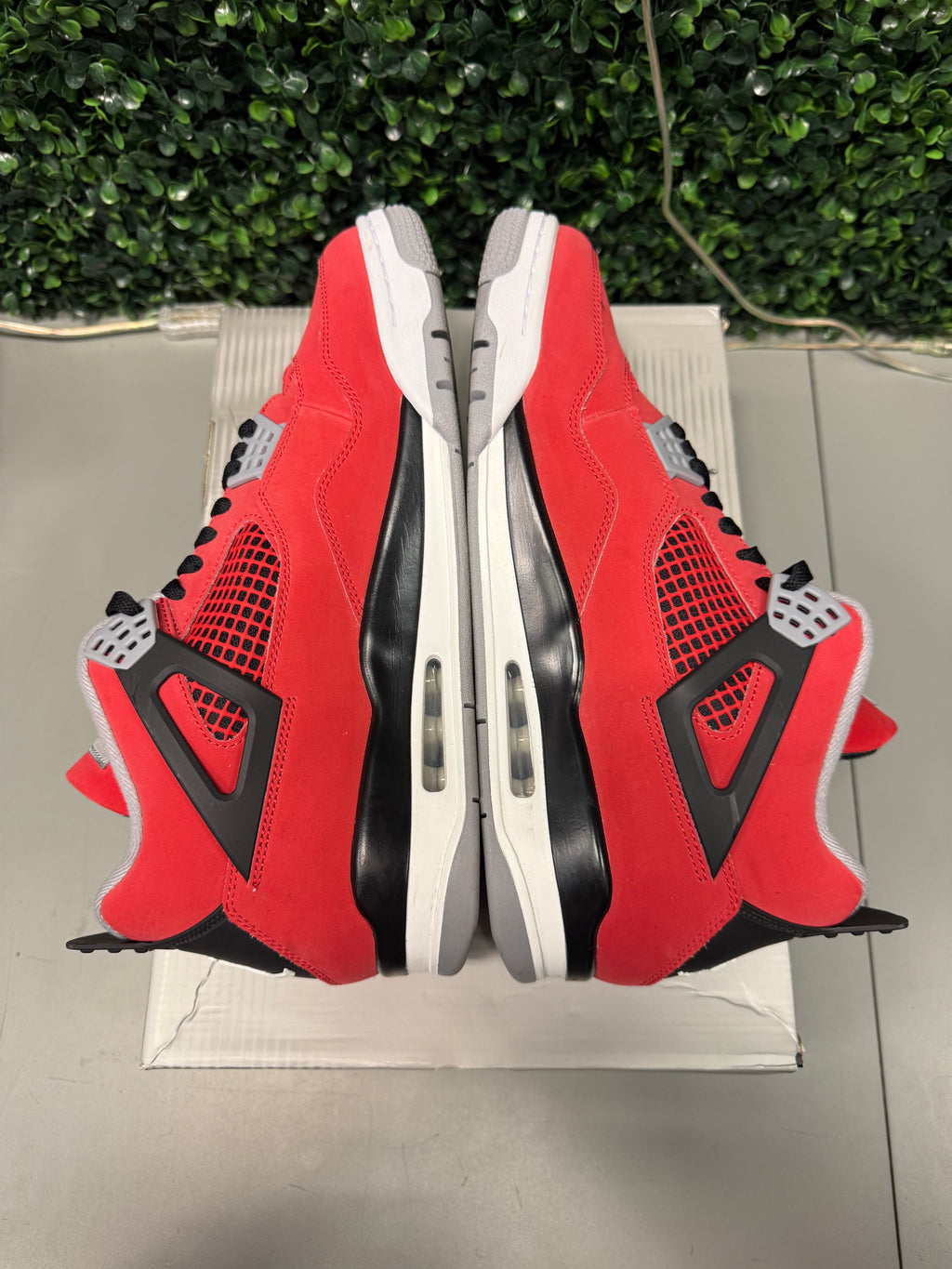 Jordan 4 "Toro Bravo 2026" Size 13 Preowned