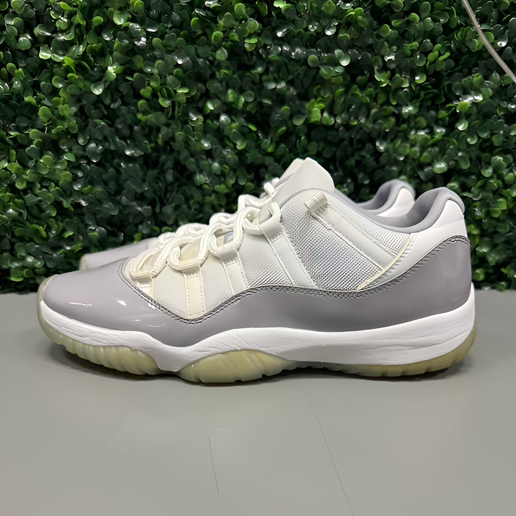 Jordan 11 Low "Cement Grey" Size 10.5 Preowned