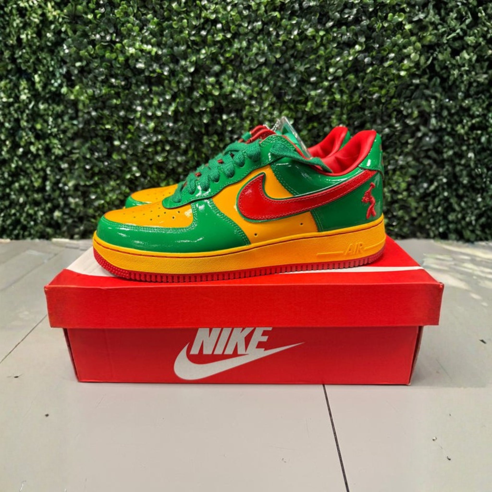 Nike Air Force 1 Low "Lil Yachty Concrete Boys" Lucky Green Size 9.5 Preowned Replacement box