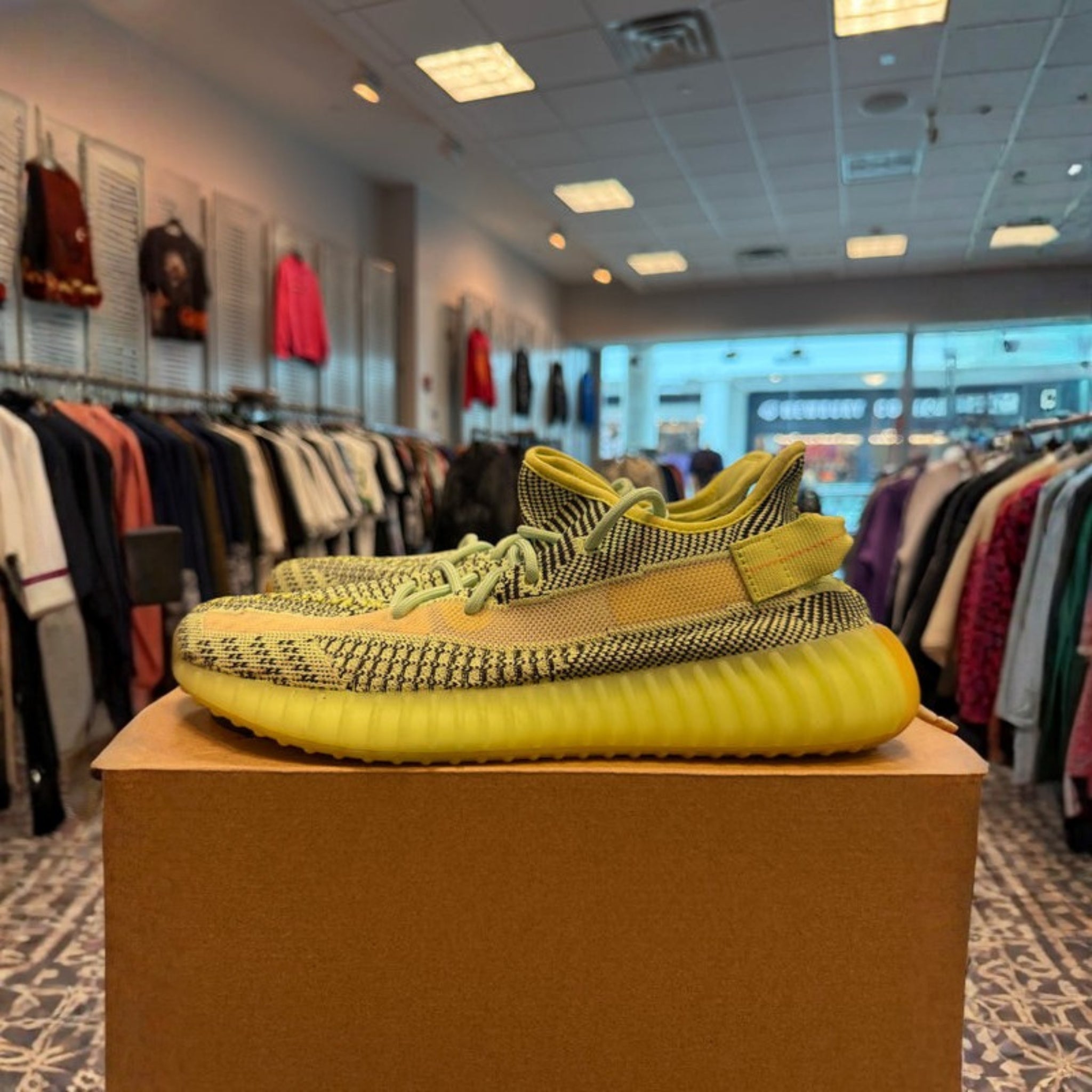 adidas Yeezy Boost 350 V2 'Yeezreel' (Non-Reflective) Size 10 Preowned