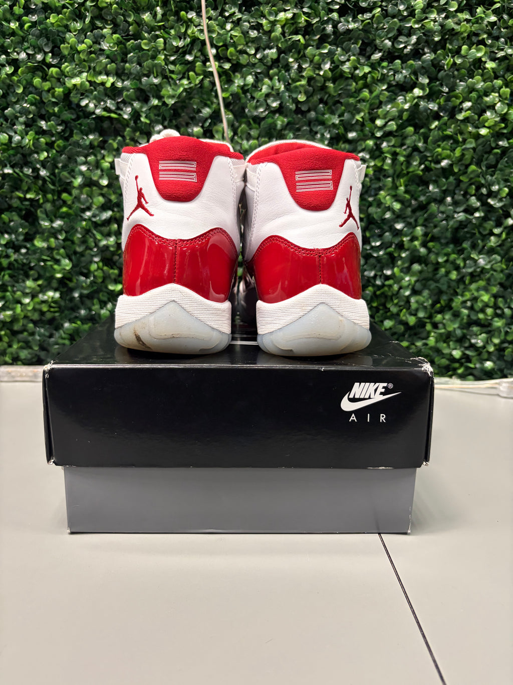 Jordan 11 High "Cherry" Size 8 Preowned