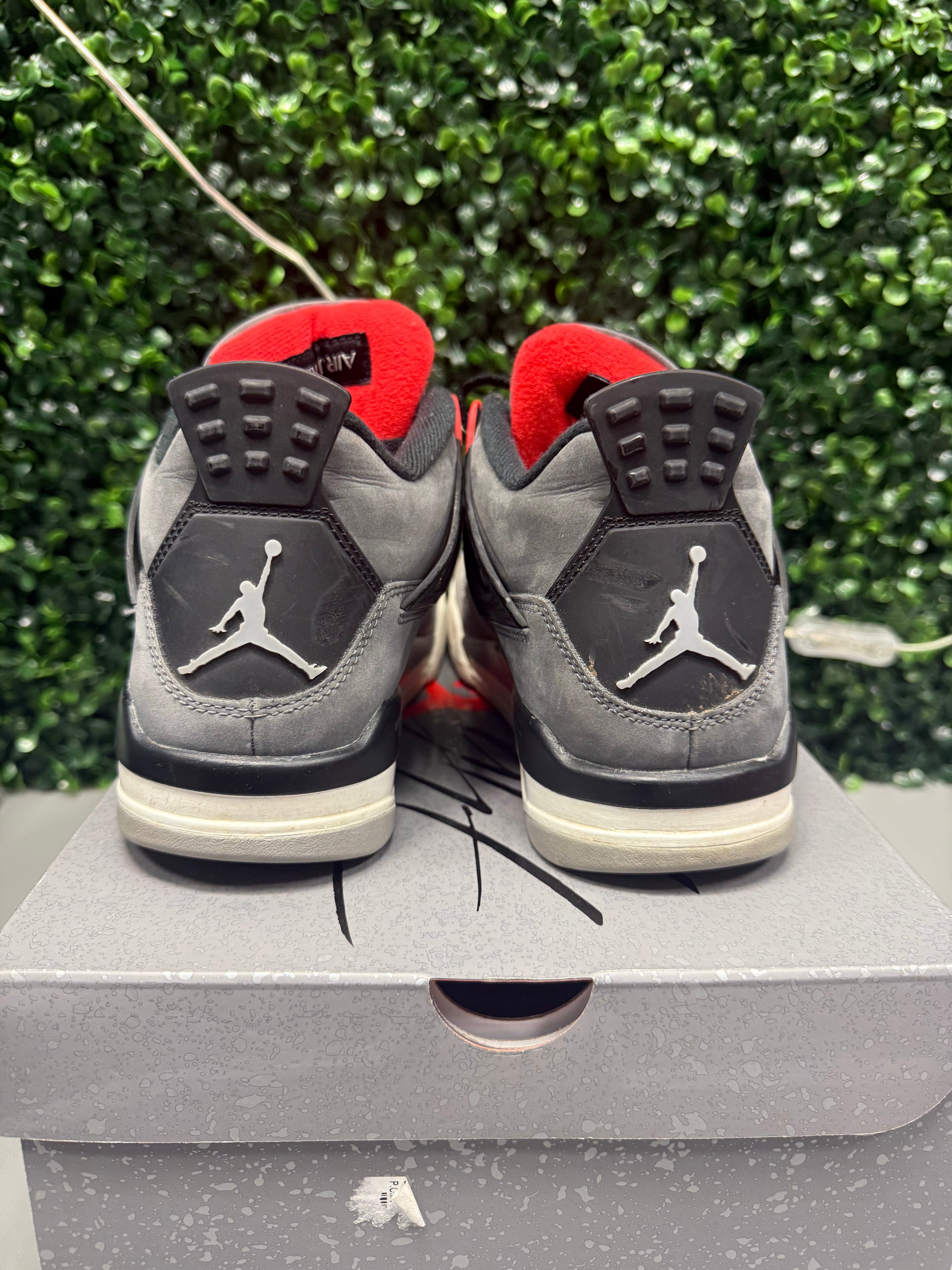 Jordan 4 "Infared" Size 7.5 Preowned