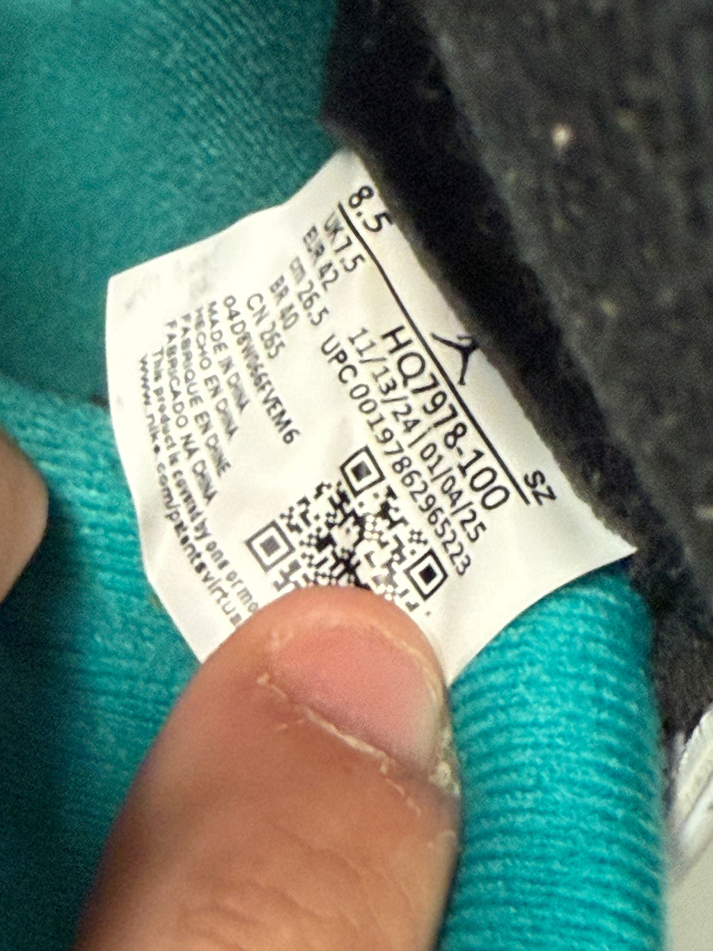 Jordan 5 "Grape" Size 8.5 Preowned