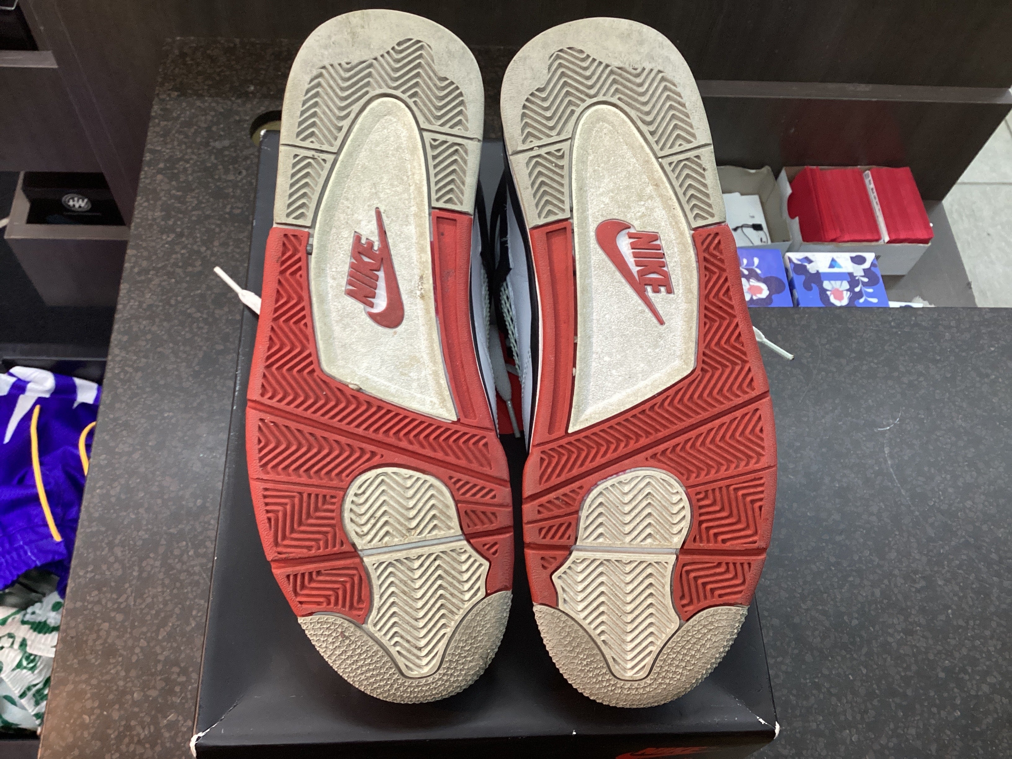 Jordan 4 “Fire Red” Preowned Size 10.5