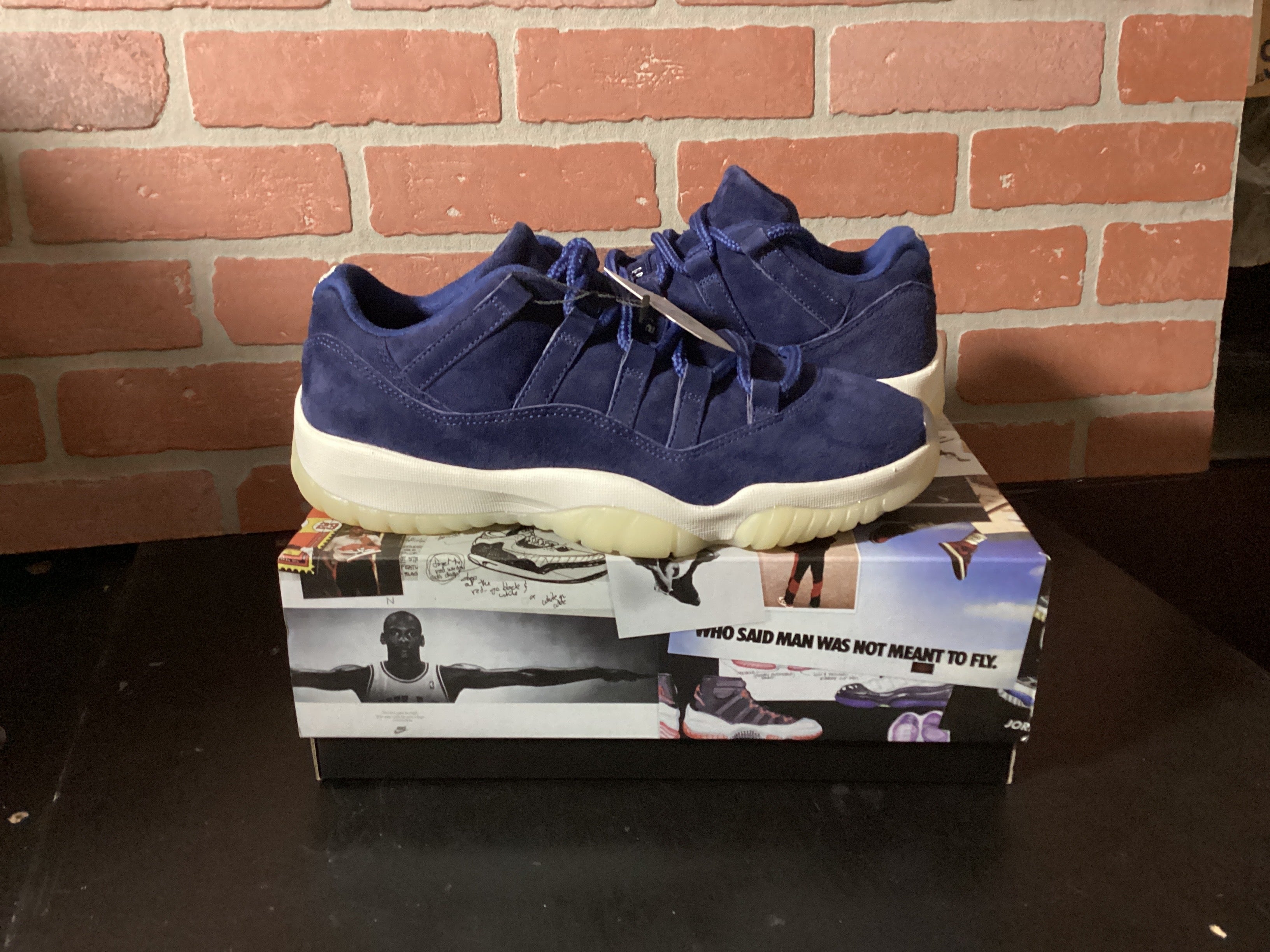 Jordan 11 Low “RE2PECT” Size 8.5 Preowned STEAL